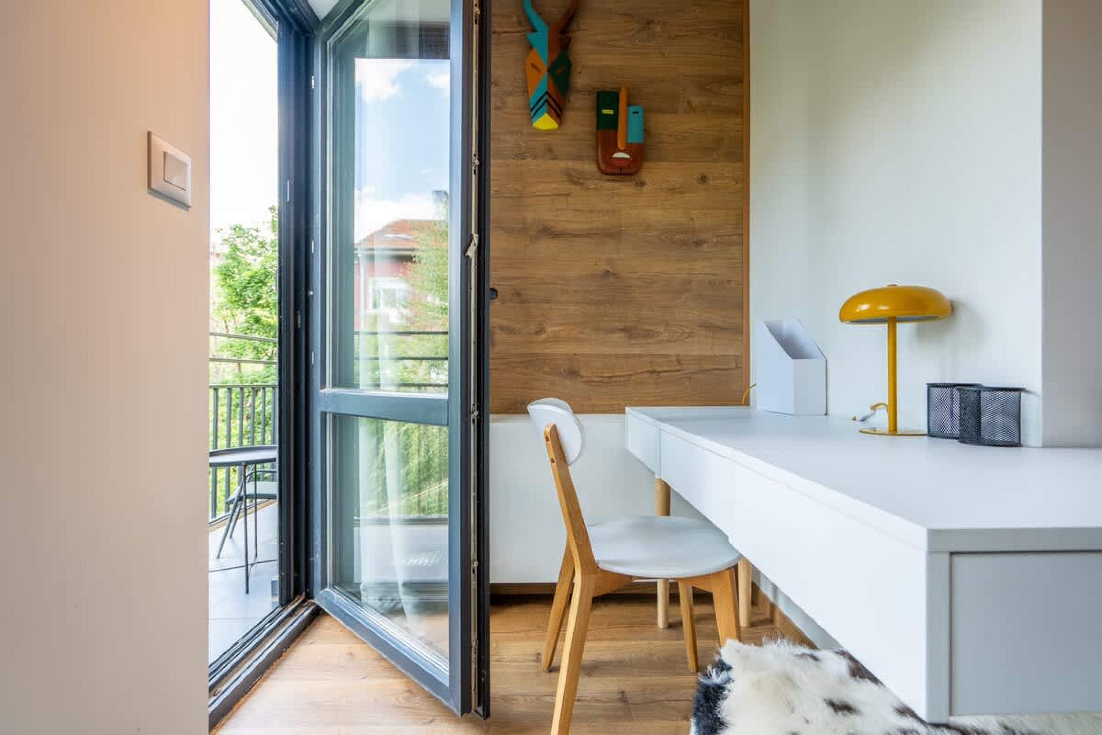 Scoutaround White Logo