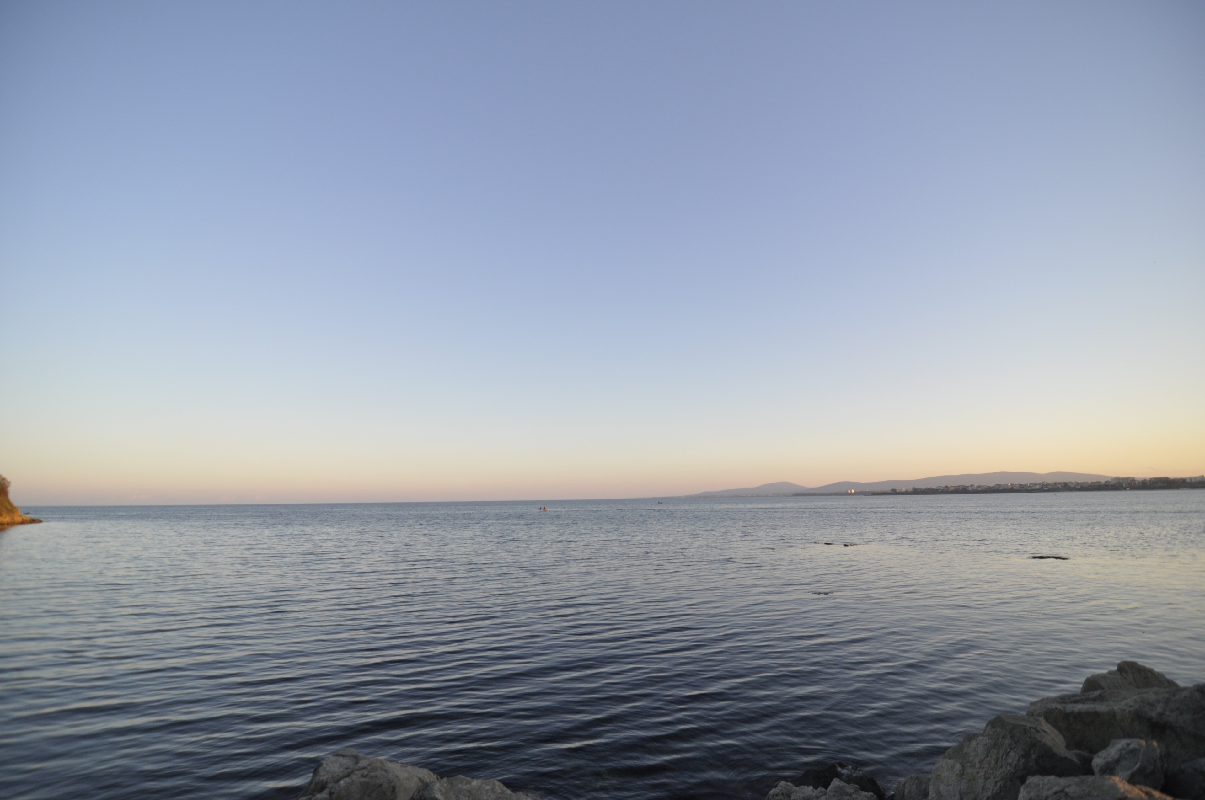 Scoutaround White Logo