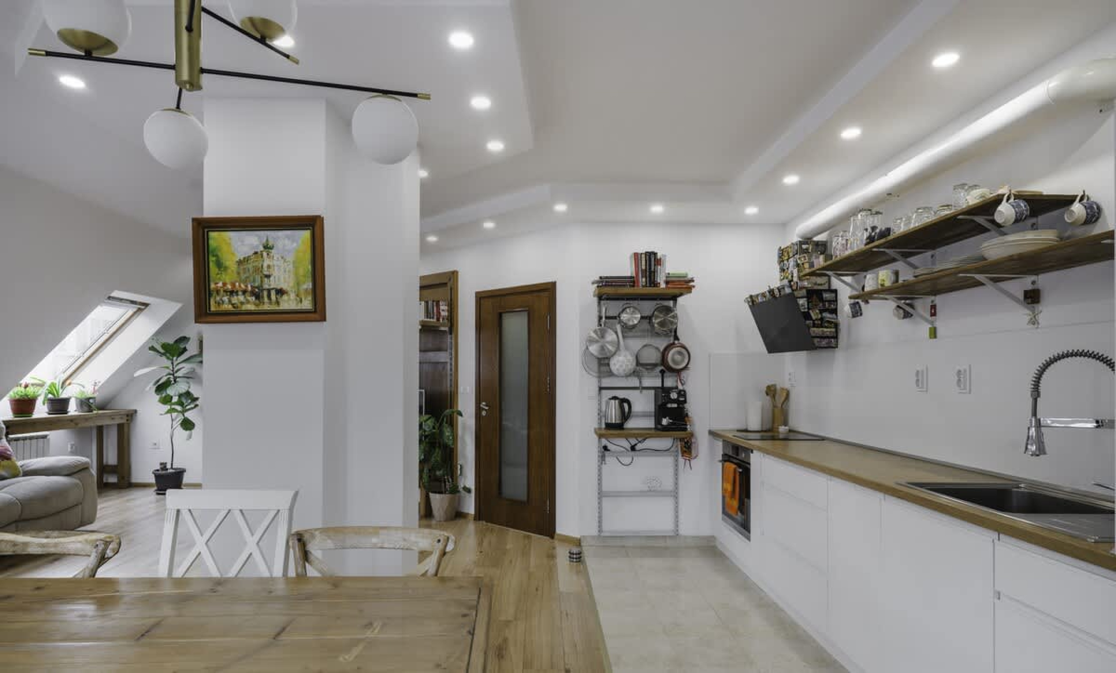 Scoutaround White Logo