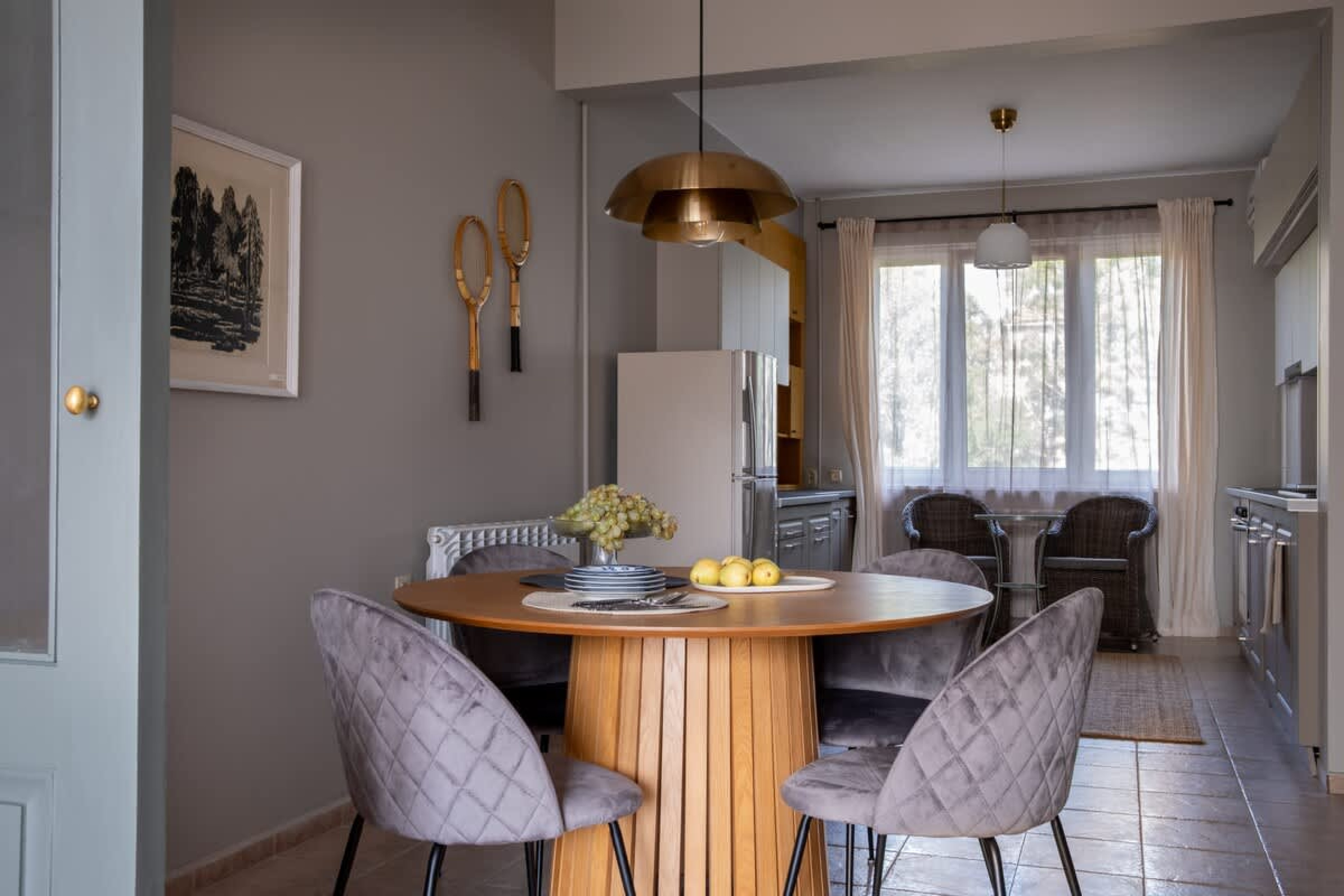 Scoutaround White Logo