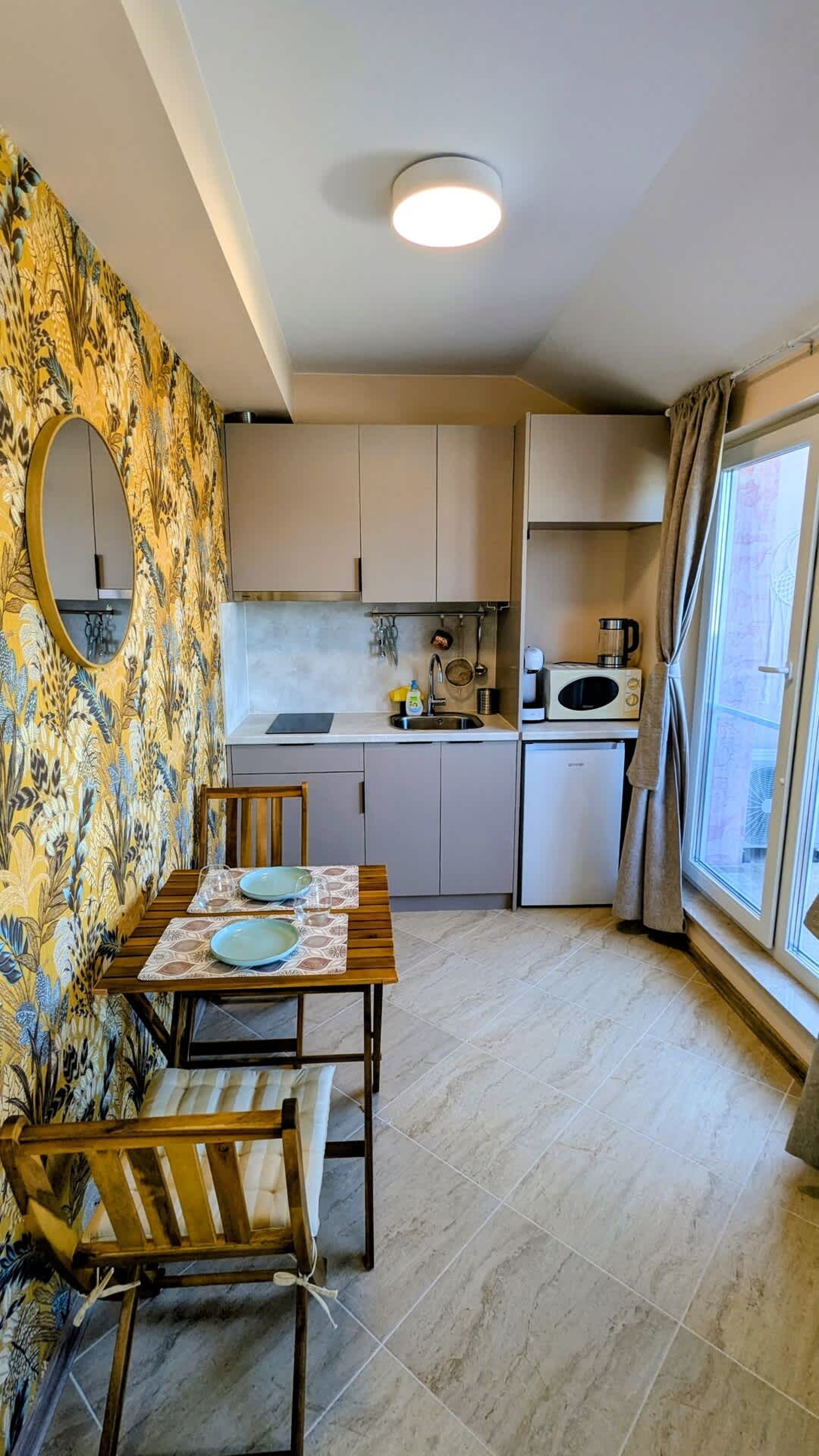 Scoutaround White Logo