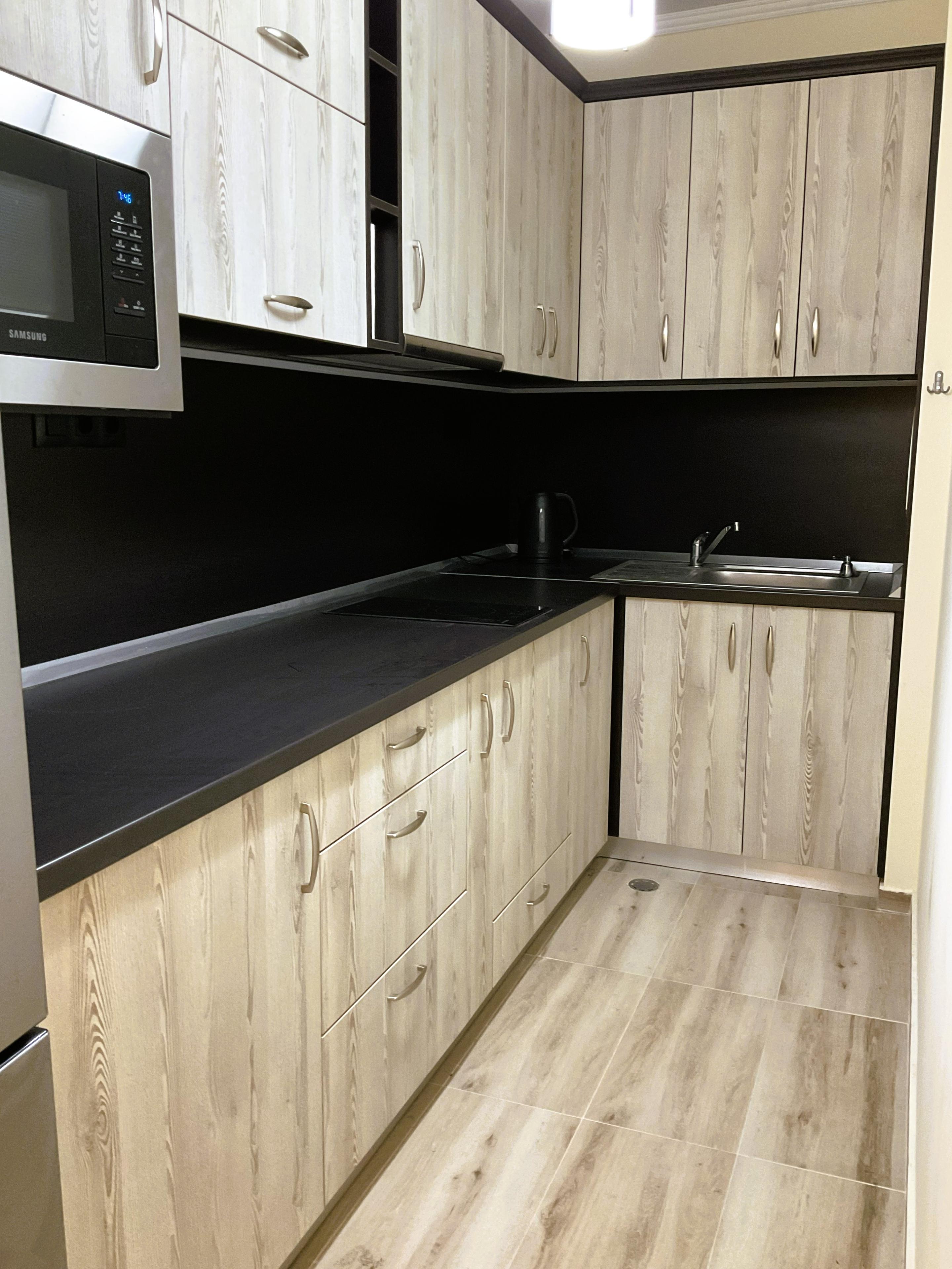 Kitchen / break room 1