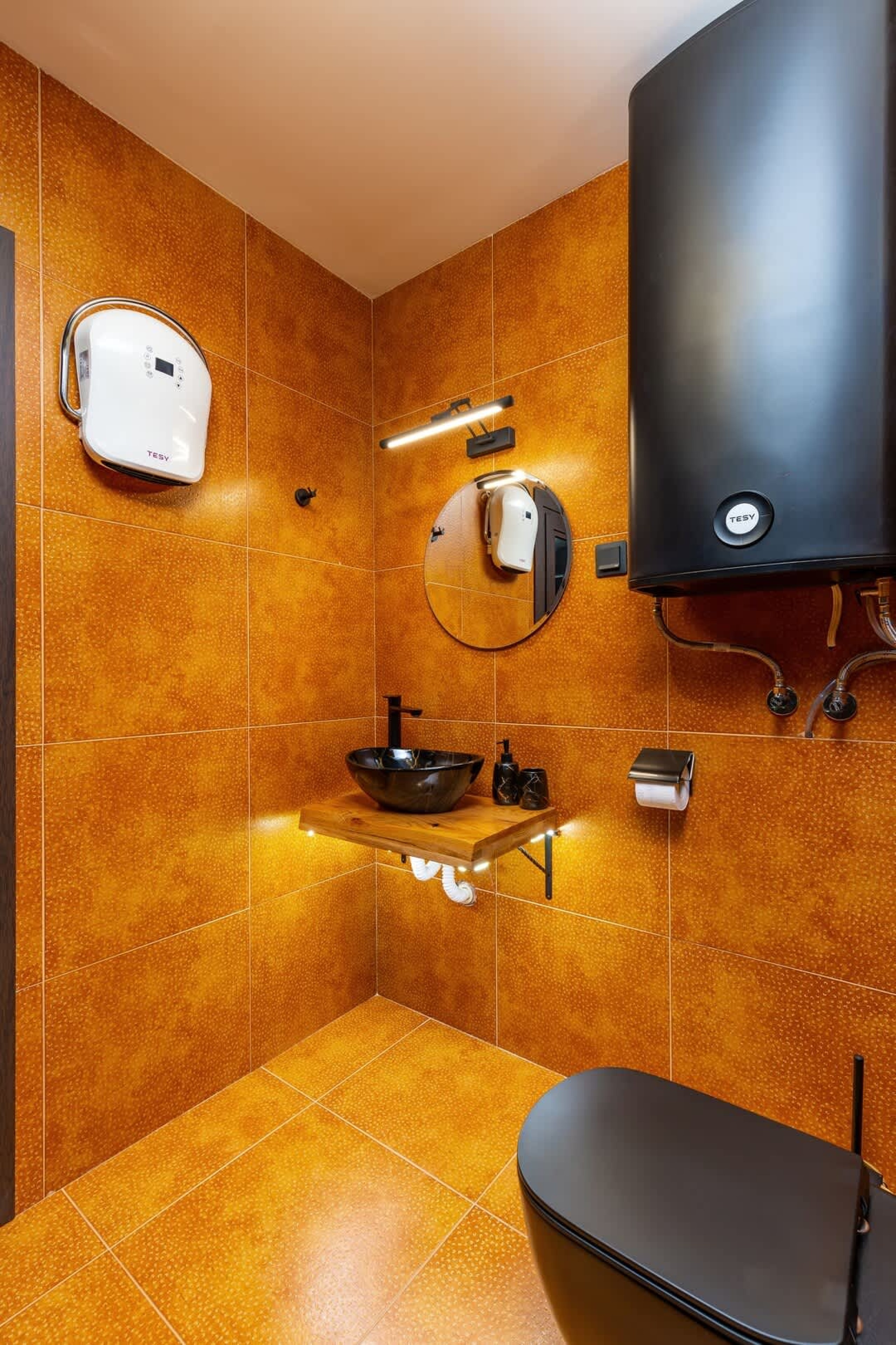 Scoutaround White Logo