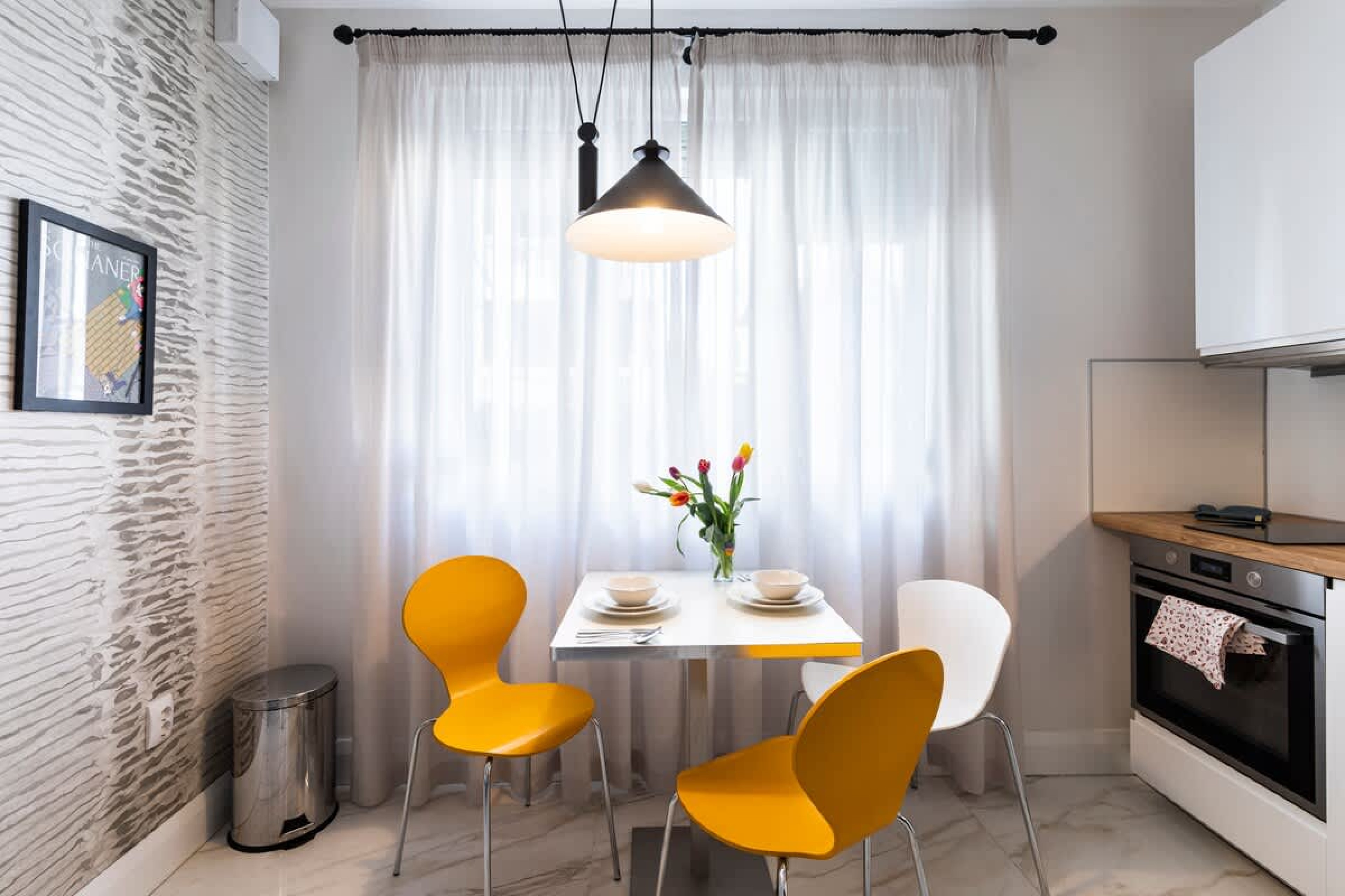 Scoutaround White Logo