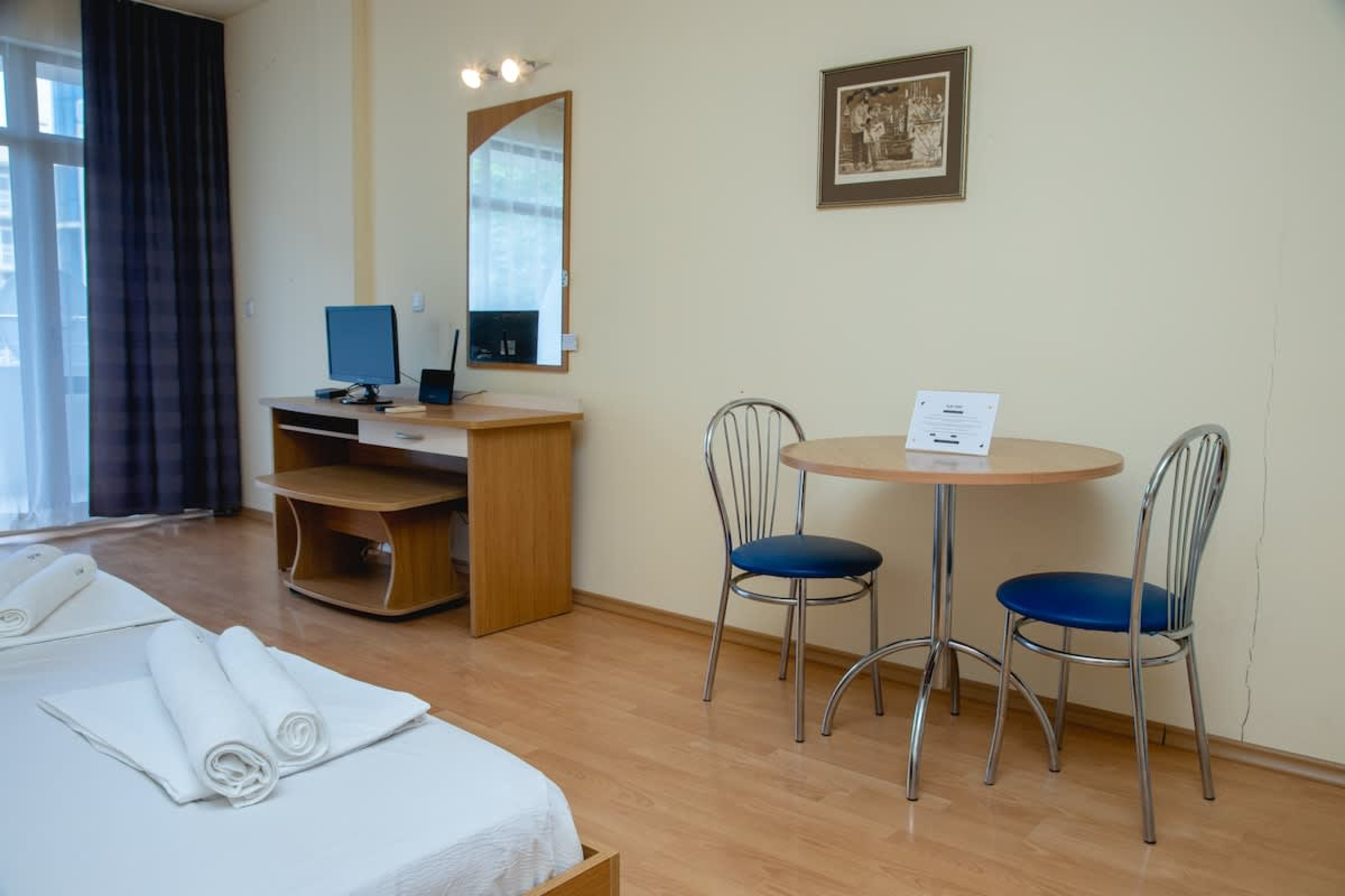 Scoutaround White Logo