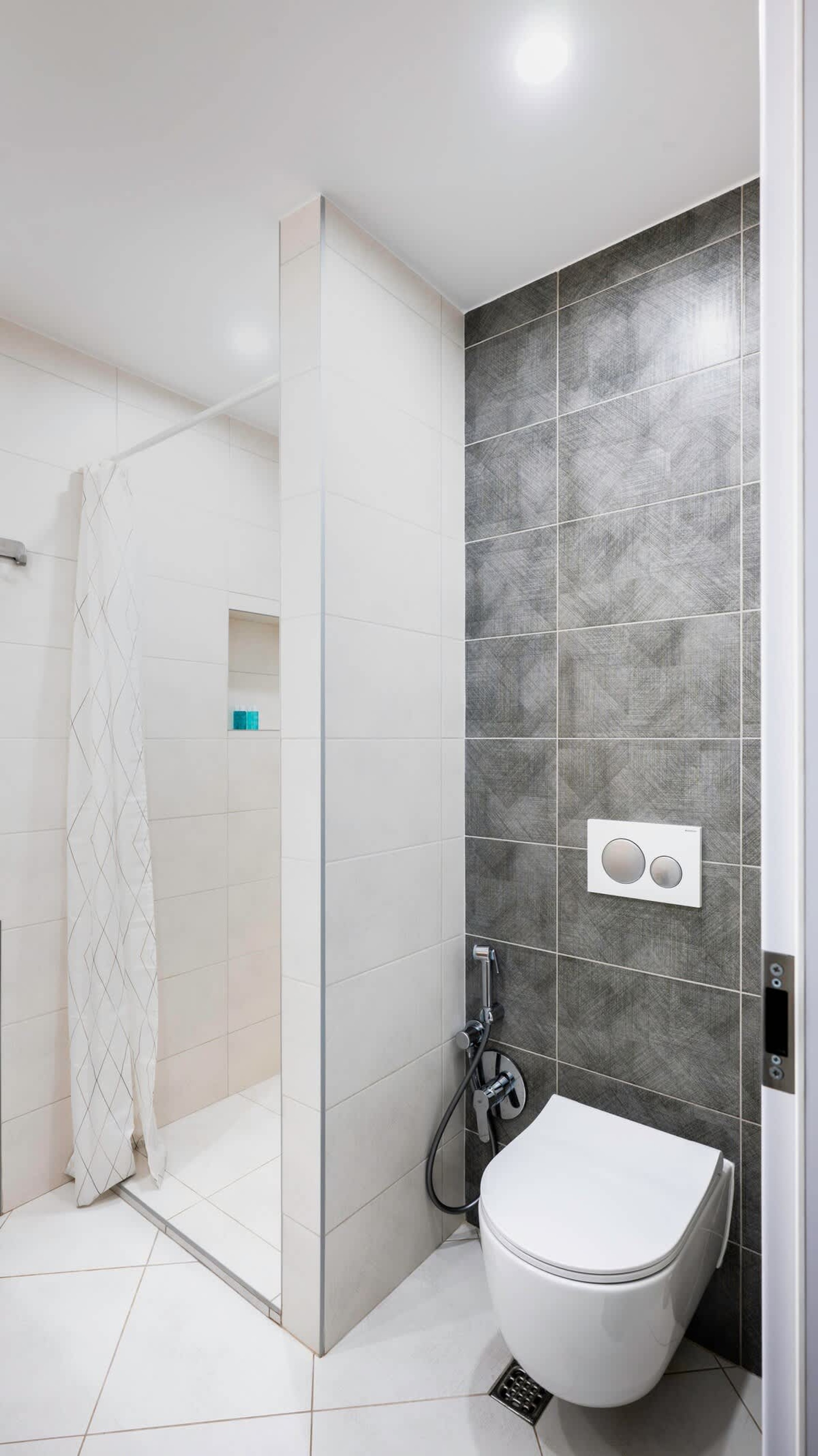 Scoutaround White Logo