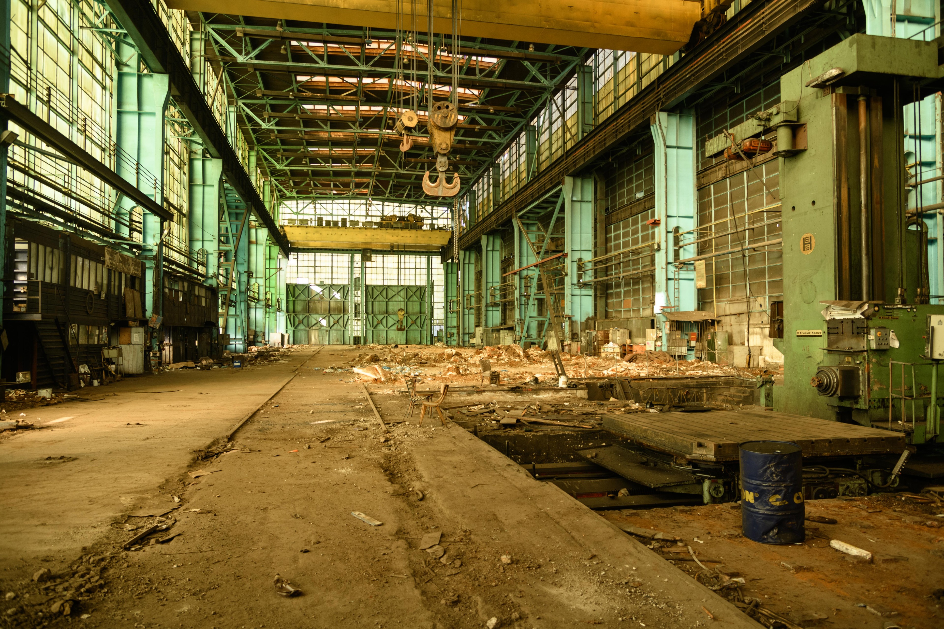 Scoutaround White Logo