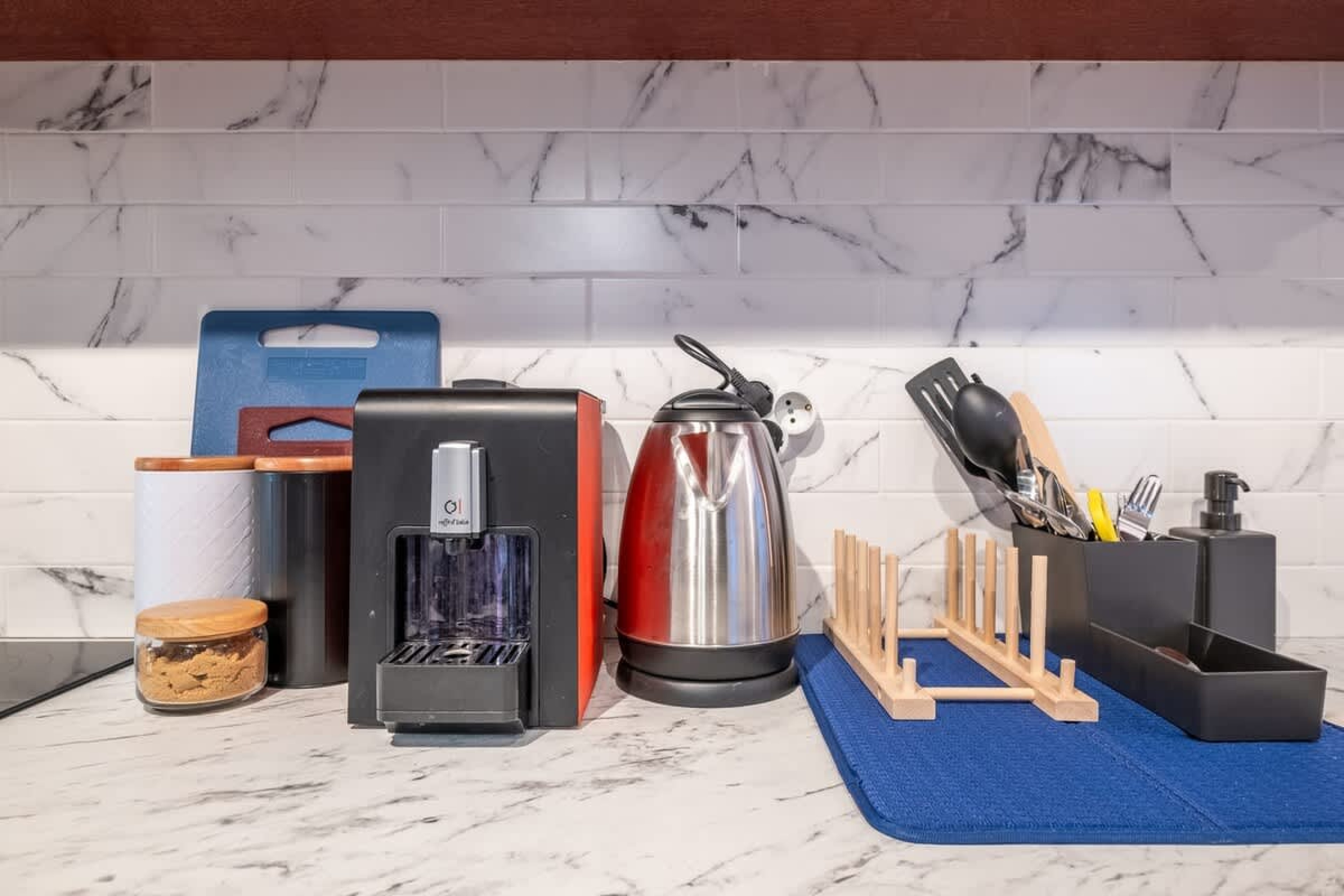 Scoutaround White Logo