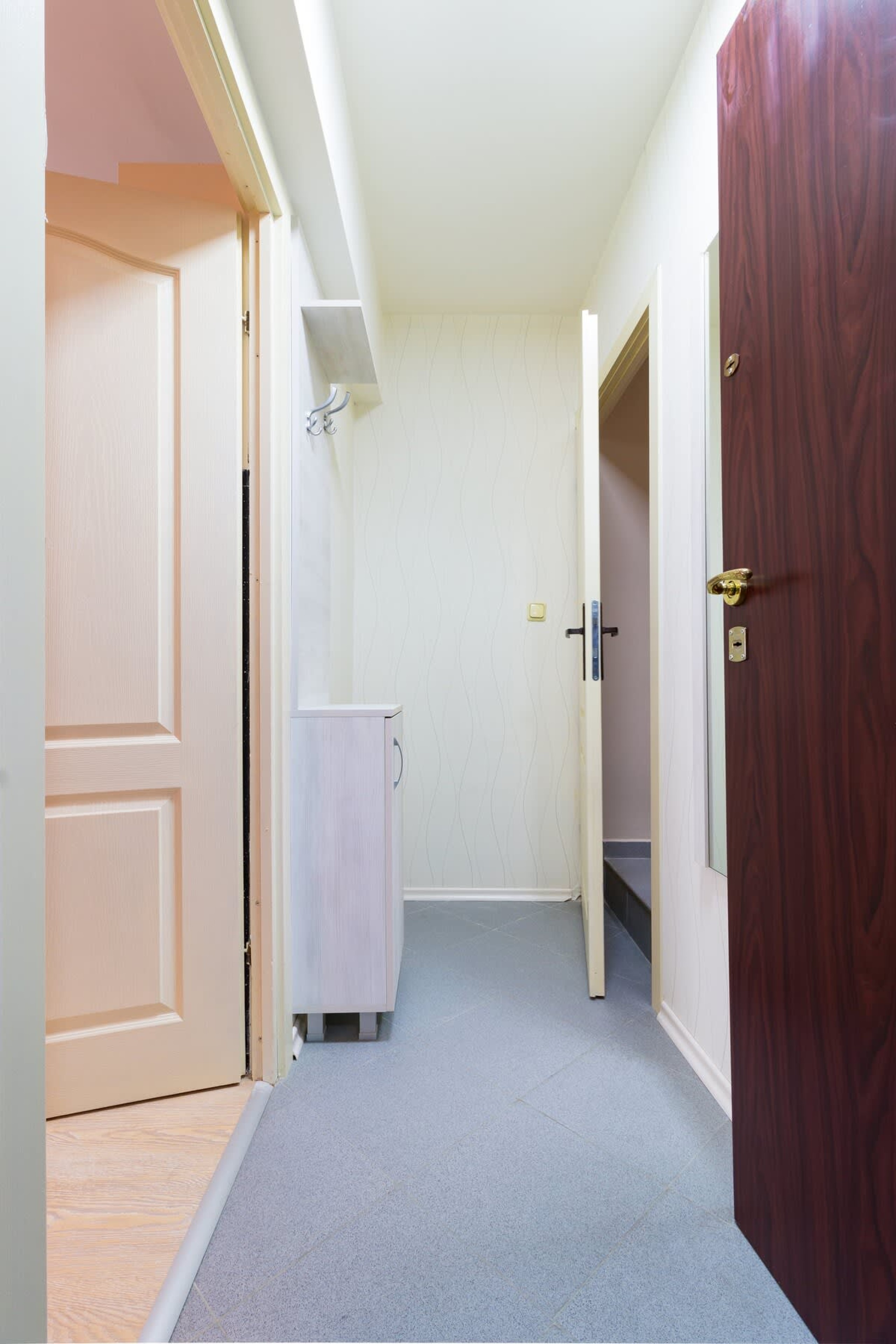 Scoutaround White Logo