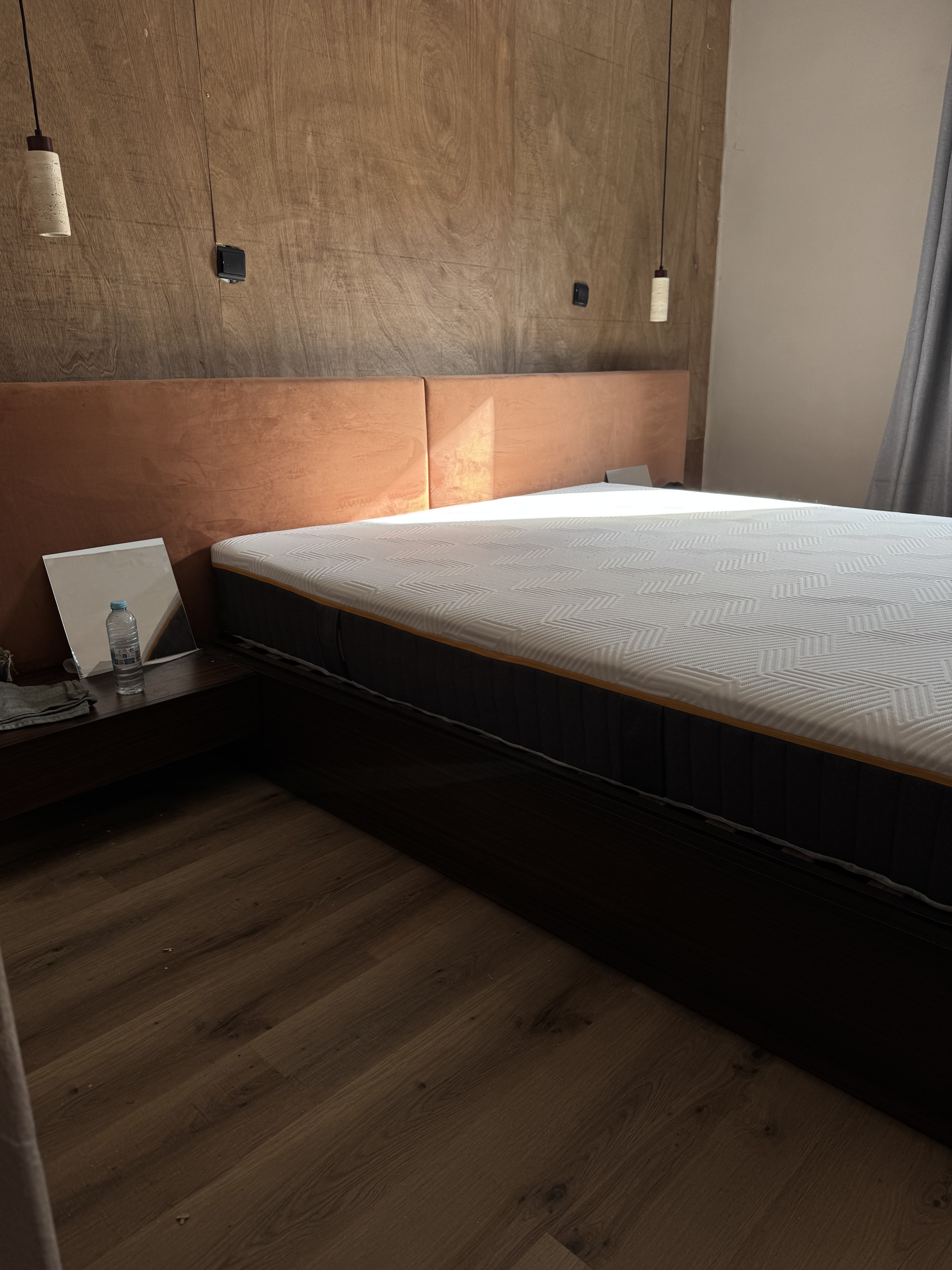 Scoutaround White Logo