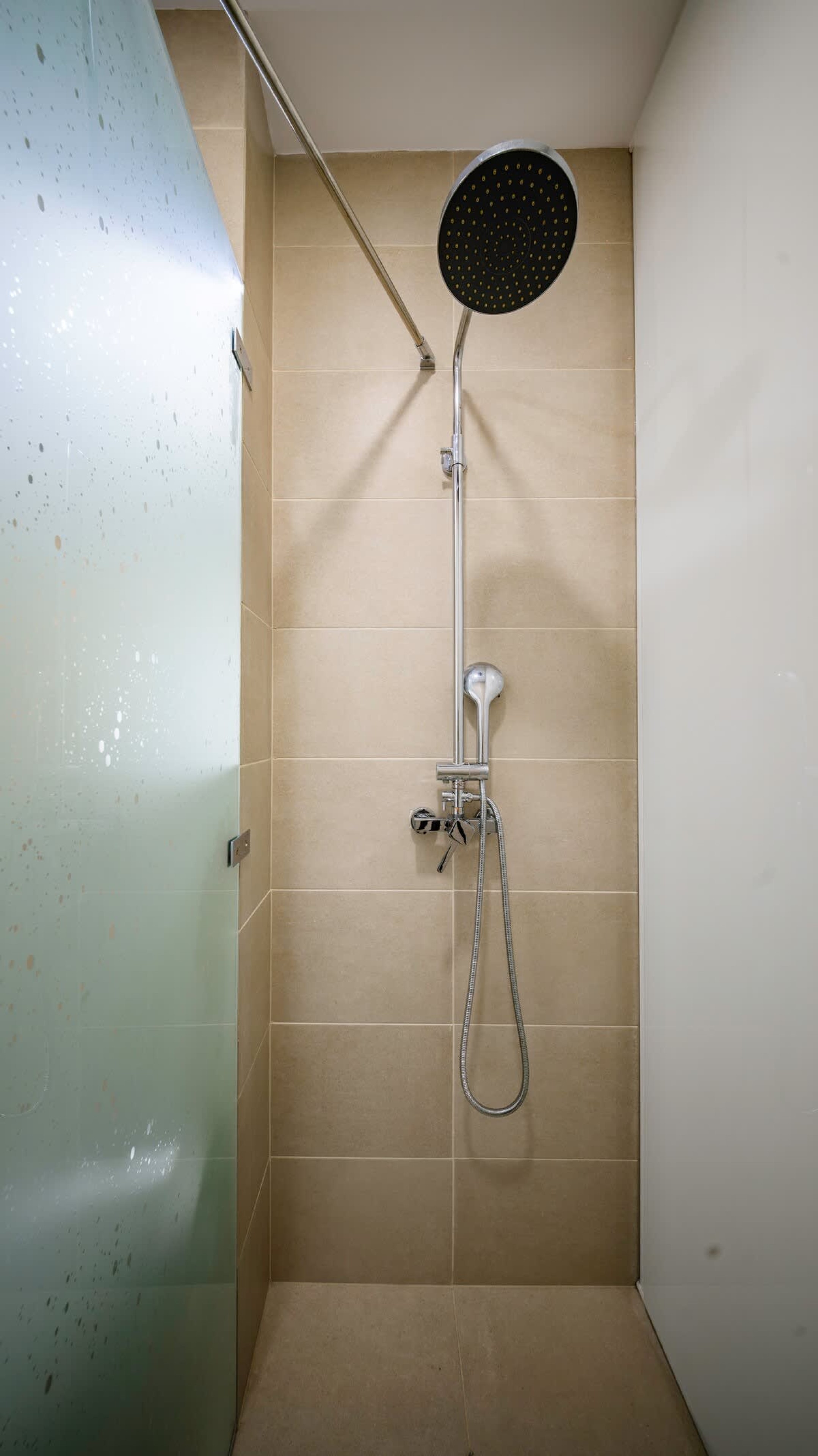 Scoutaround White Logo