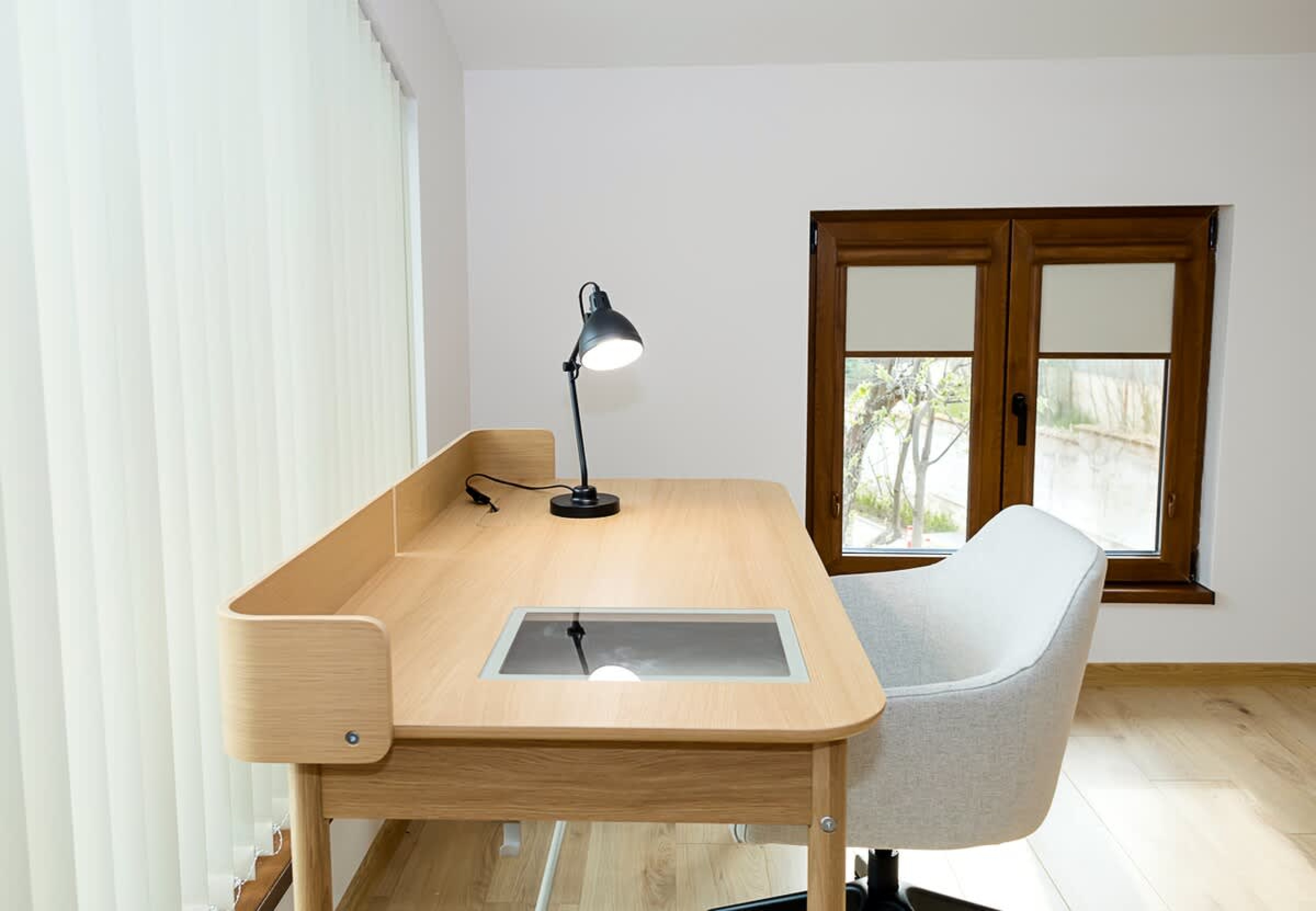 Scoutaround White Logo