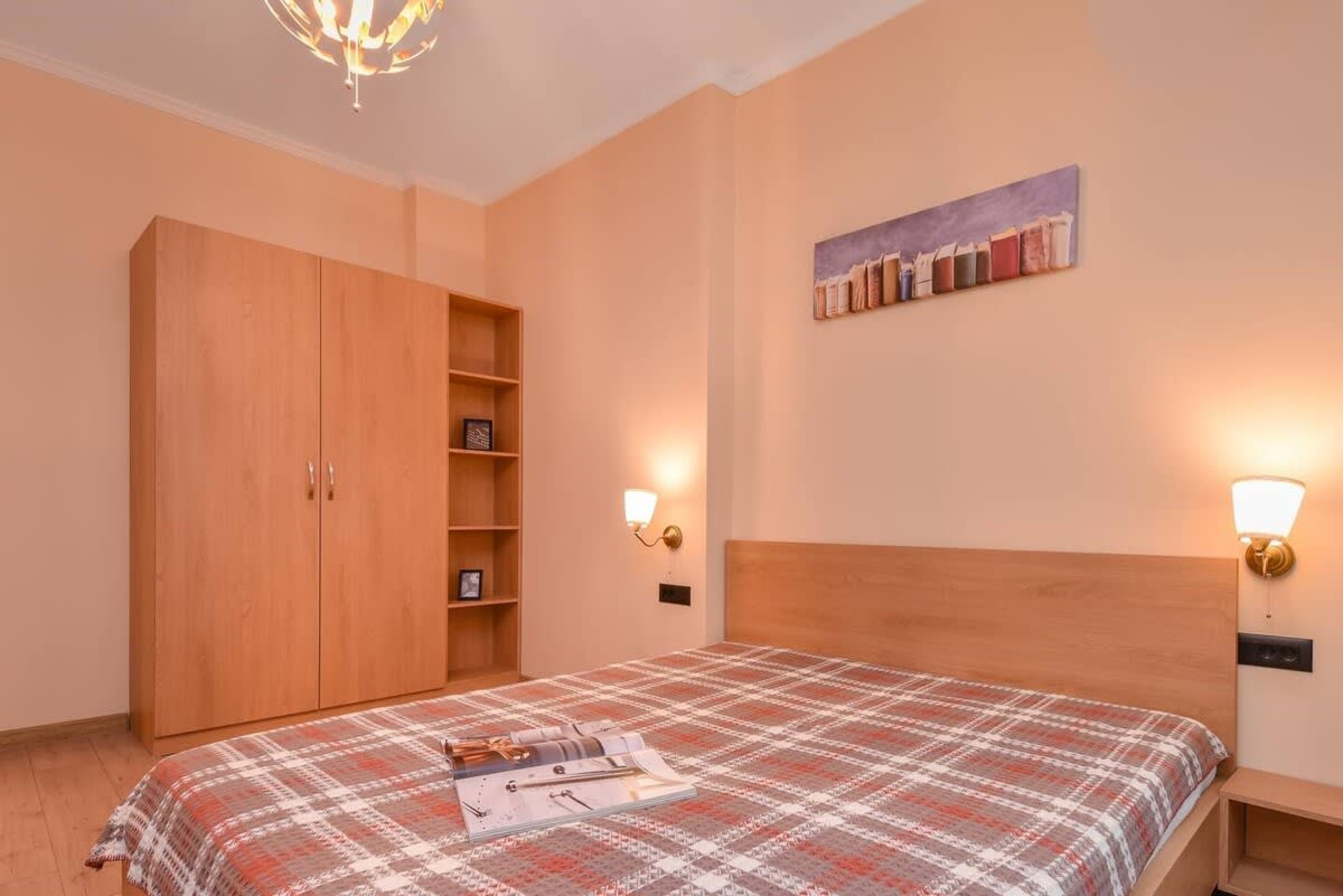 Scoutaround White Logo