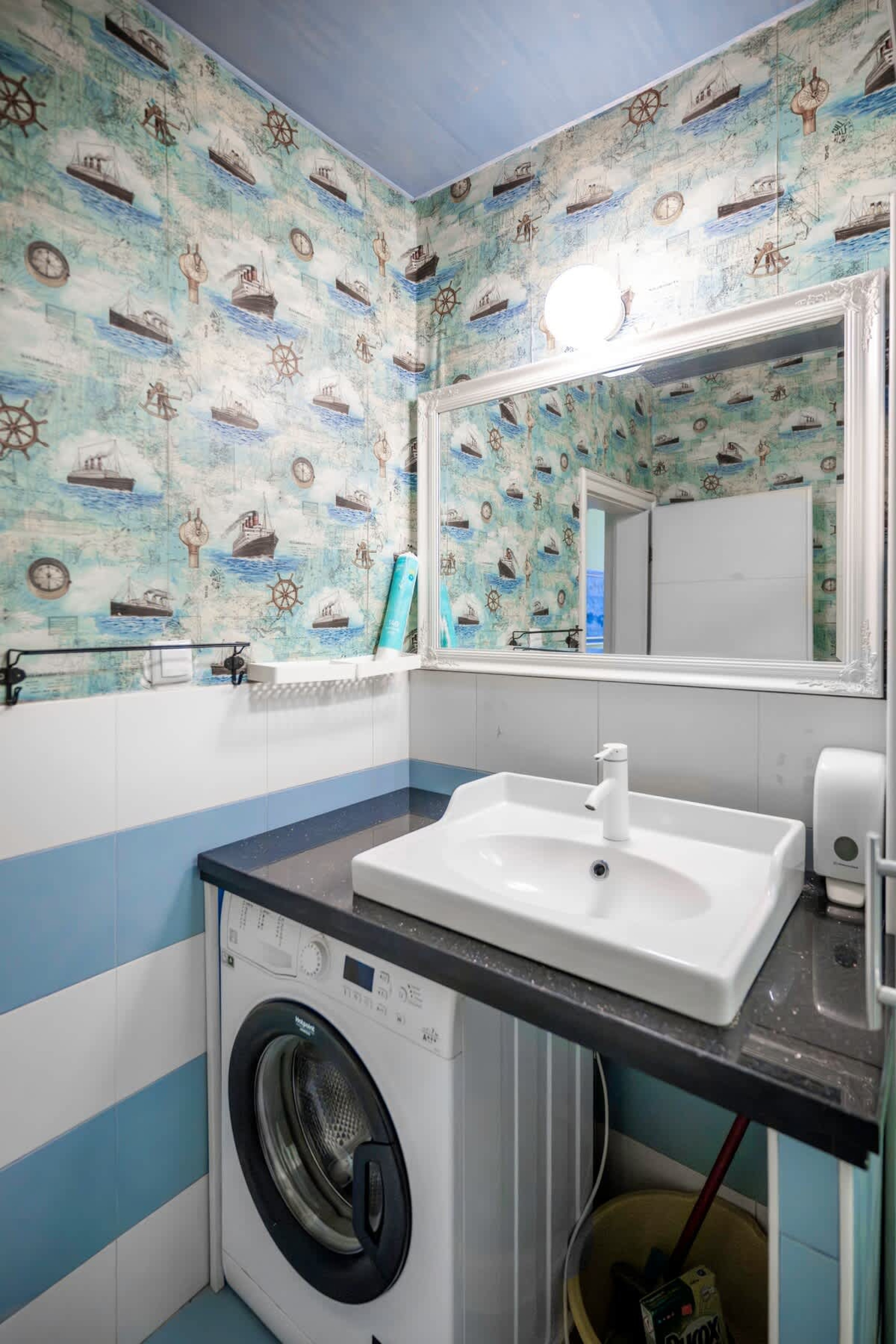 Sofia's 1BD Colourful Getaway Near NDK - Photo 12