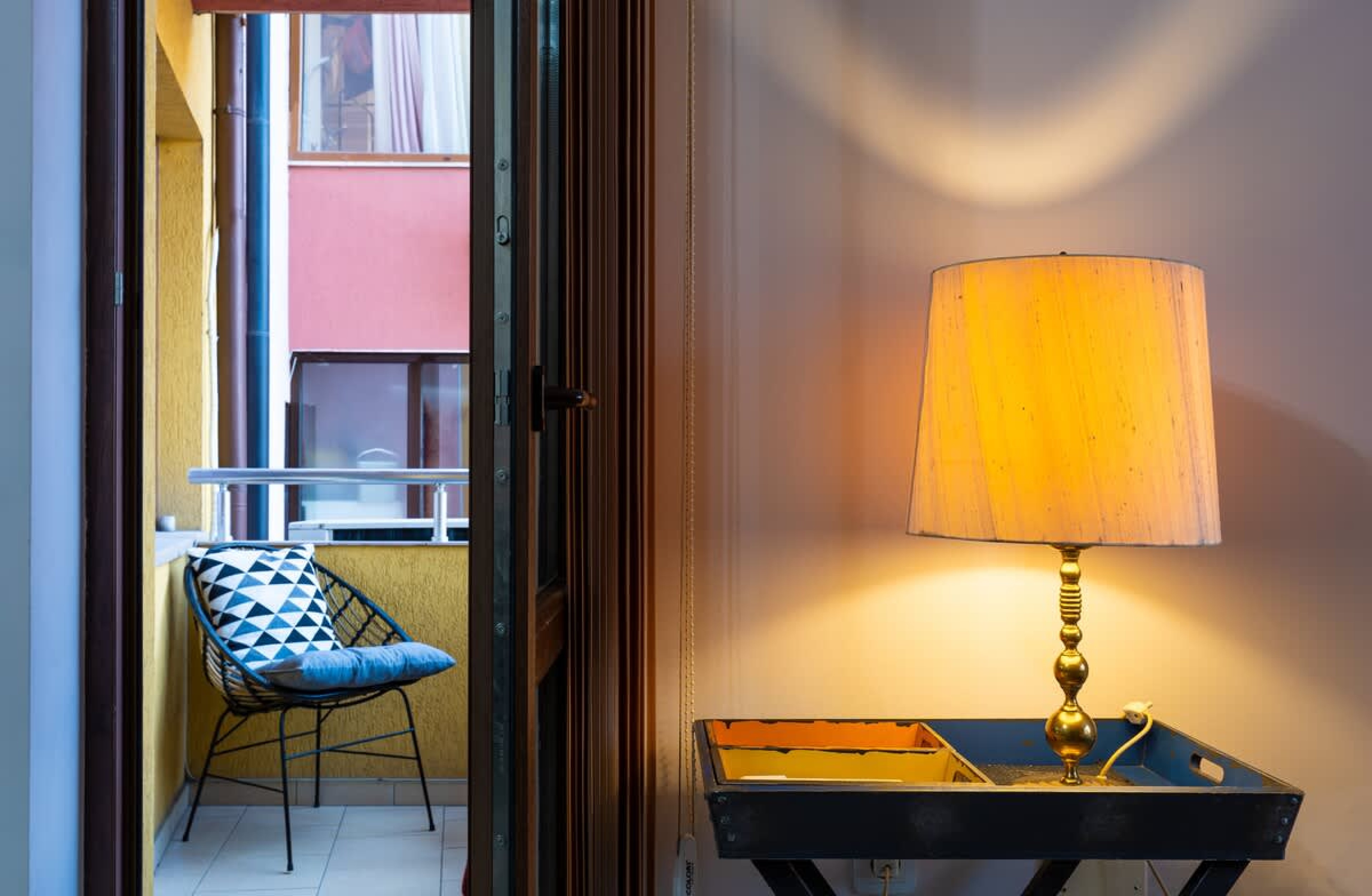 Downtown 1BD Apartment w/ Cosy Balcony - Photo 11