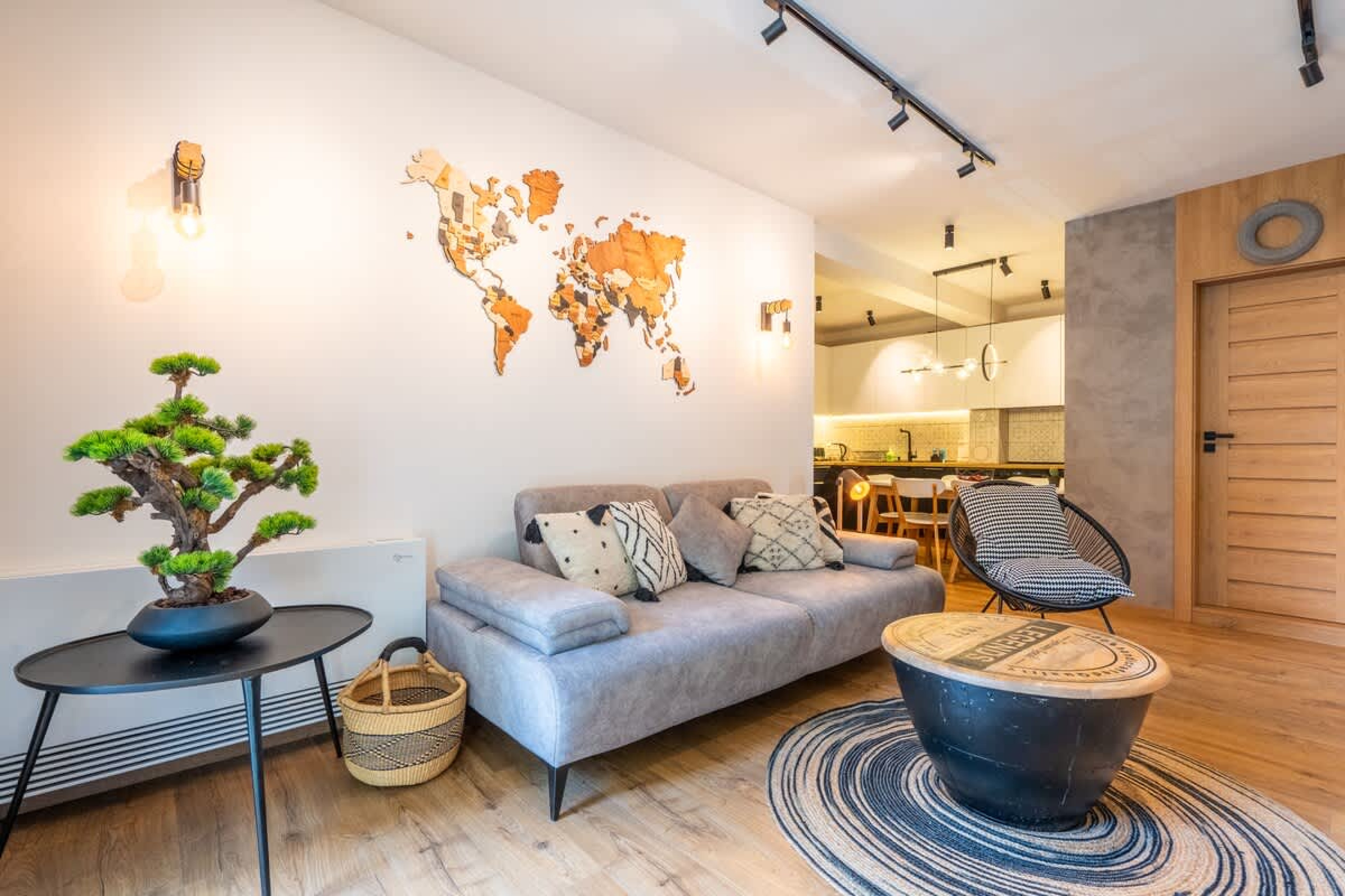 Scoutaround White Logo