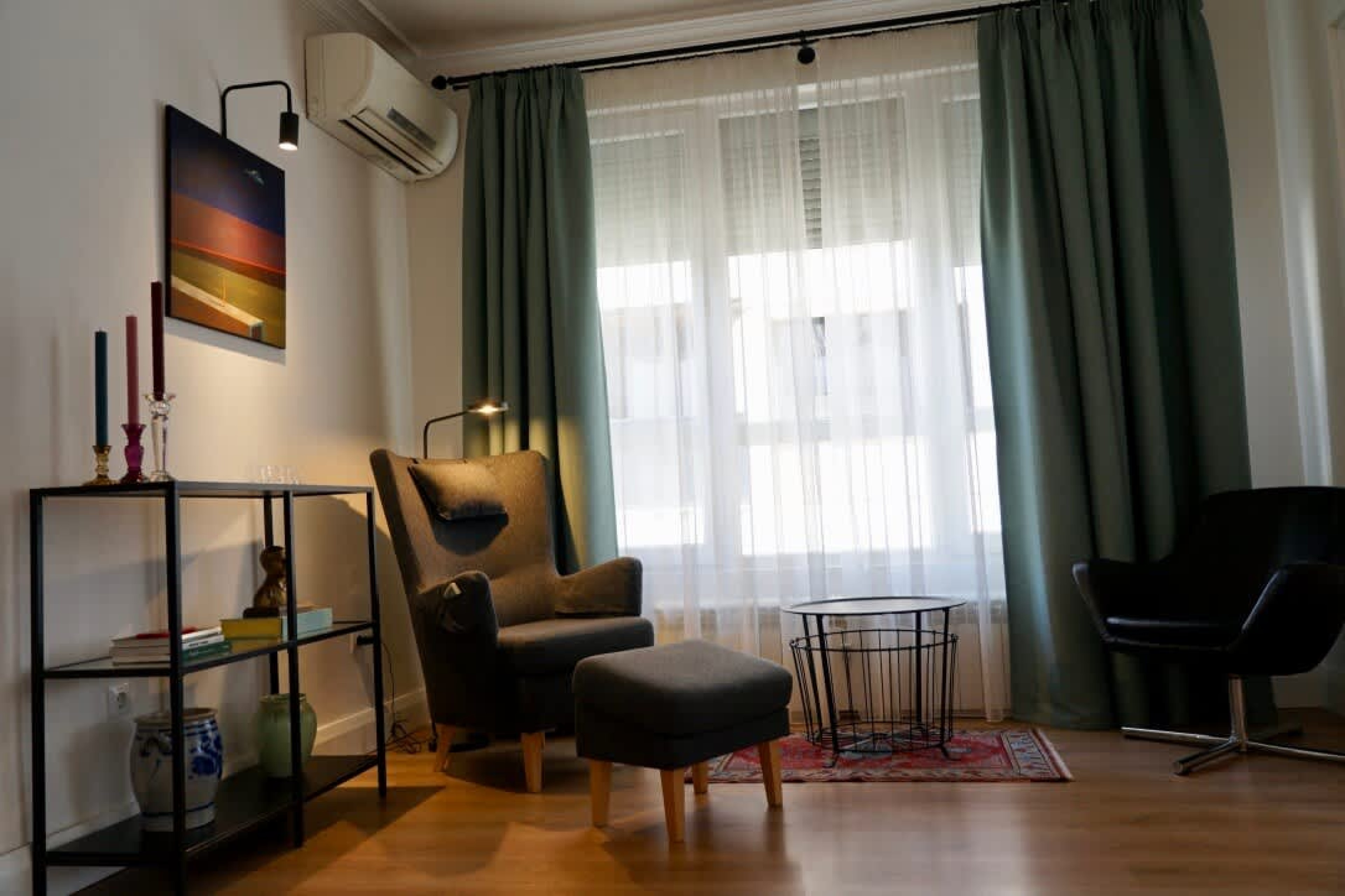 Scoutaround White Logo