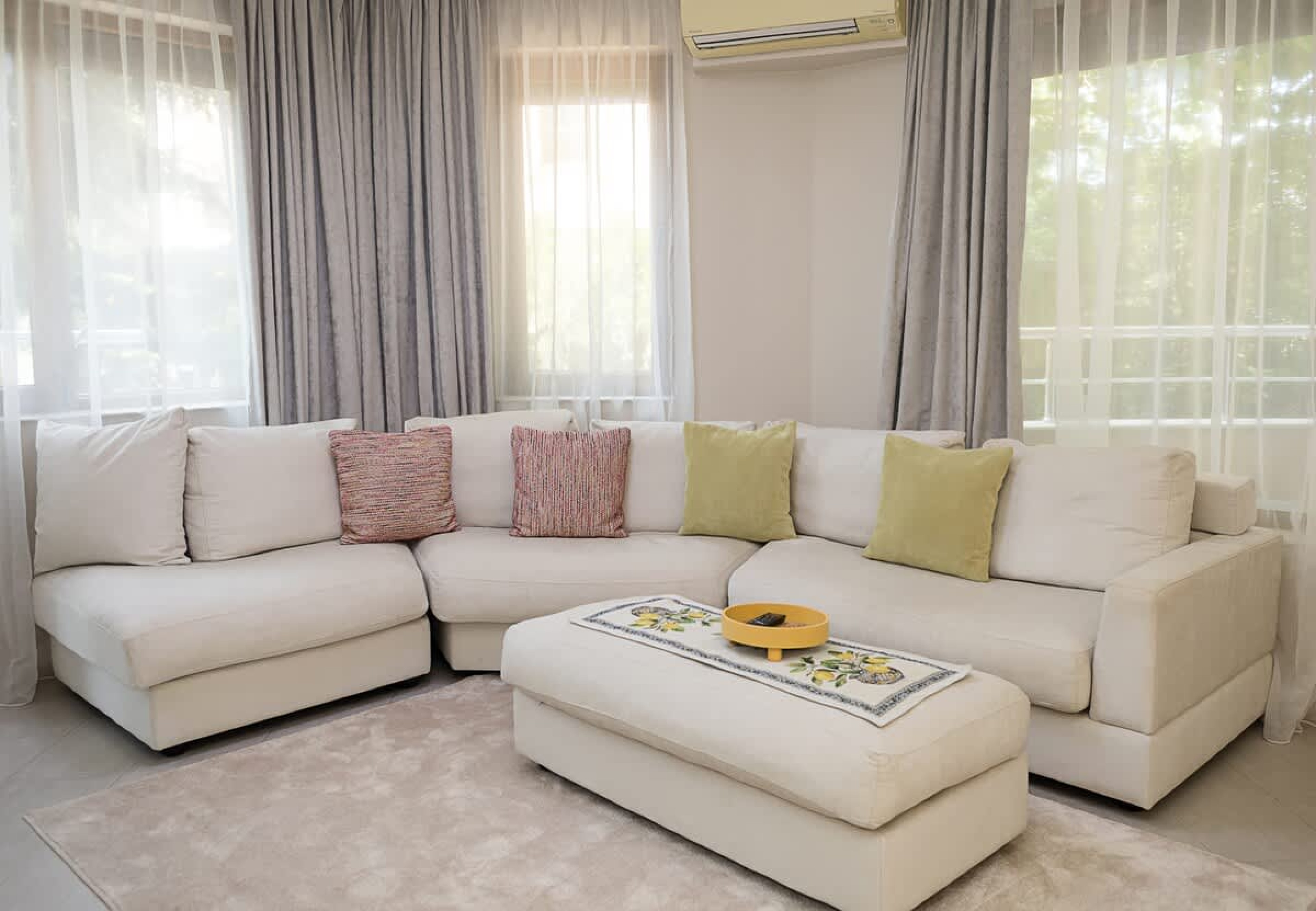 Modern 1-Bedroom Retreat in Varna’s Sea Garden - Photo 9