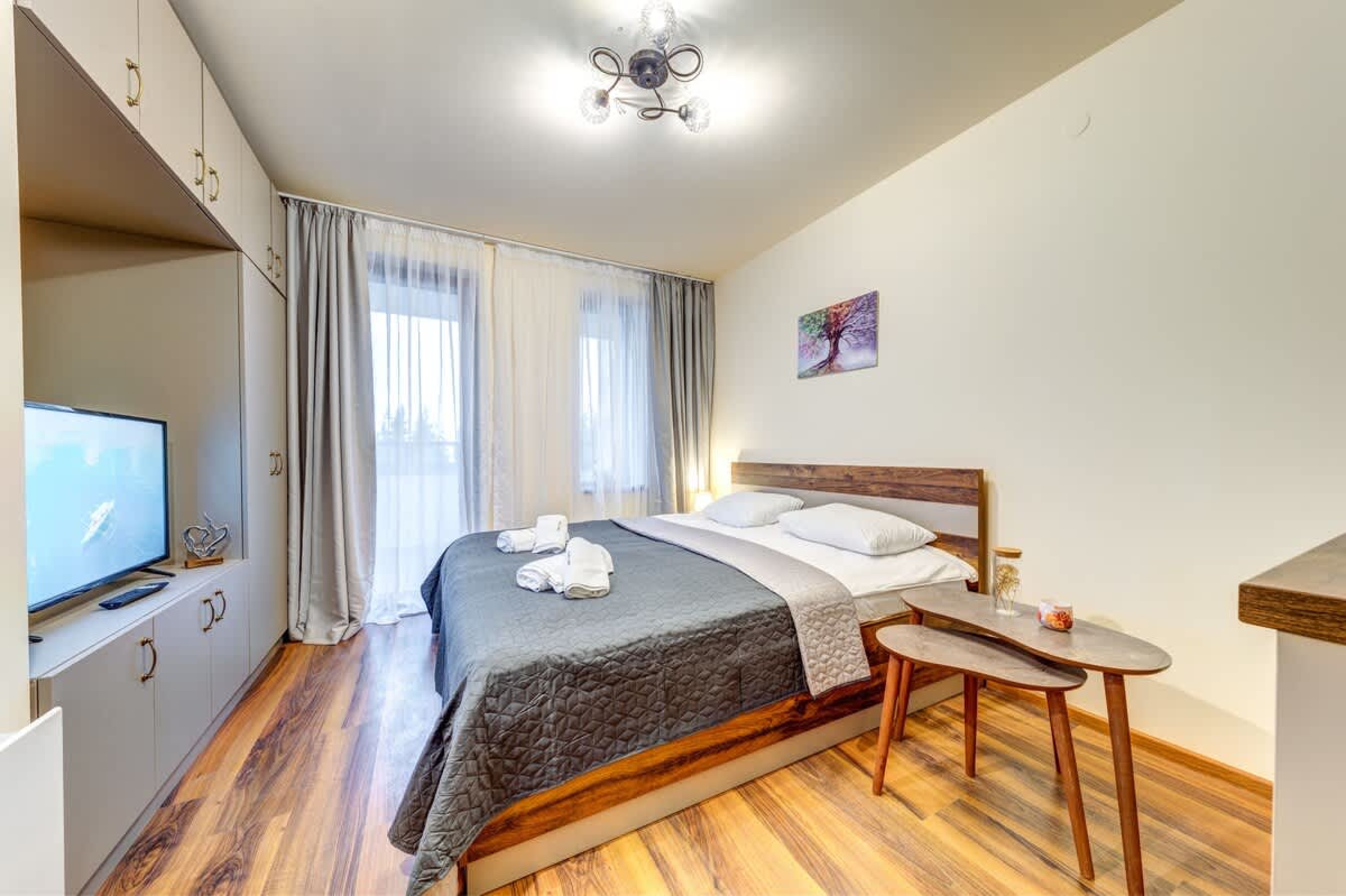 Scoutaround White Logo