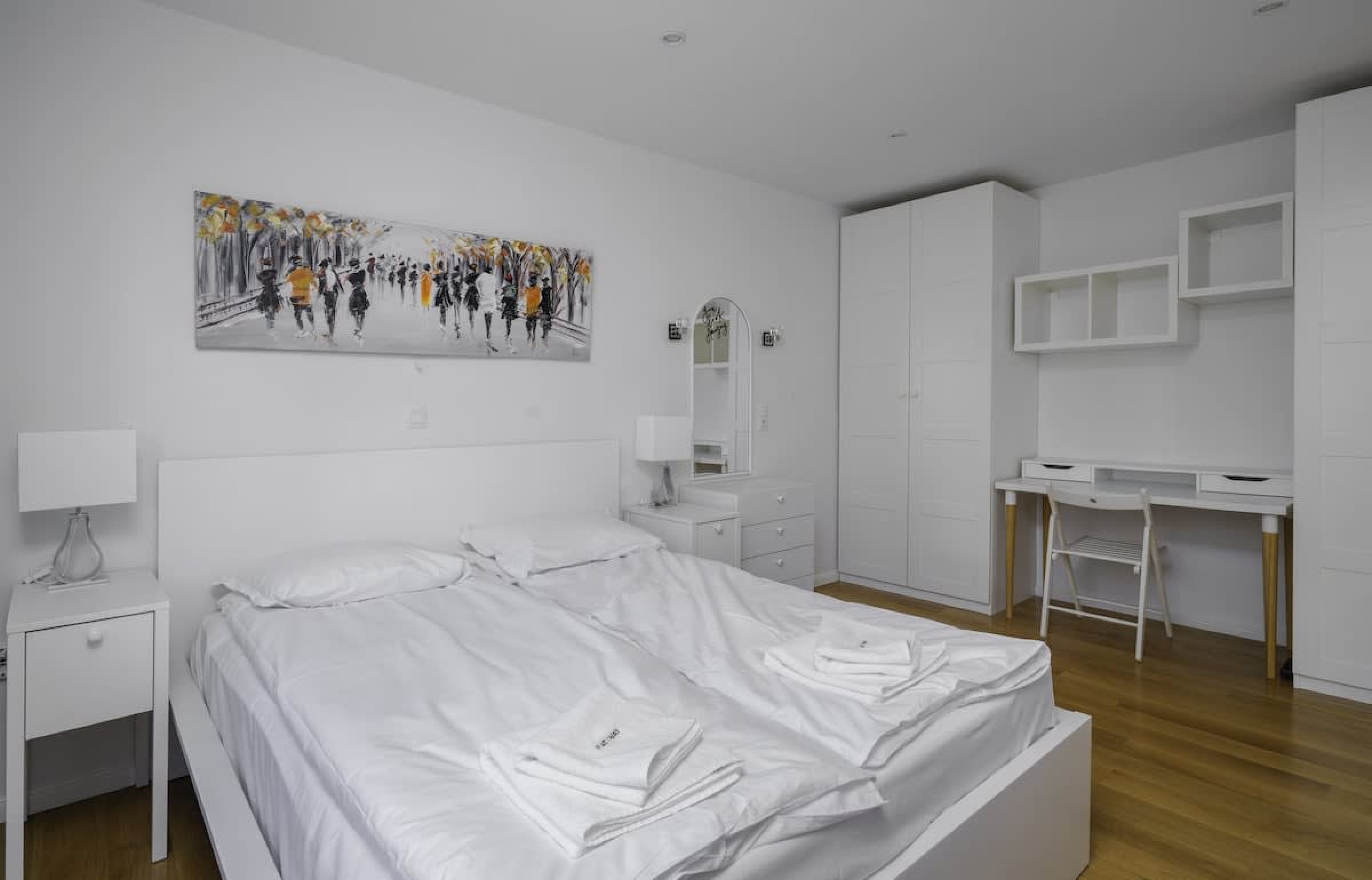 Scoutaround White Logo