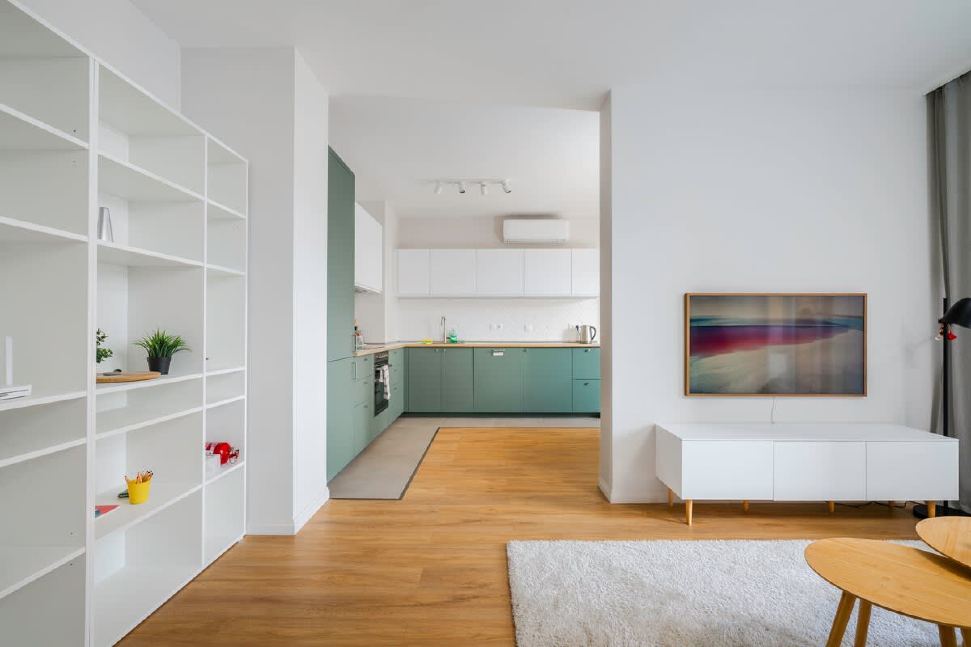 Scoutaround White Logo