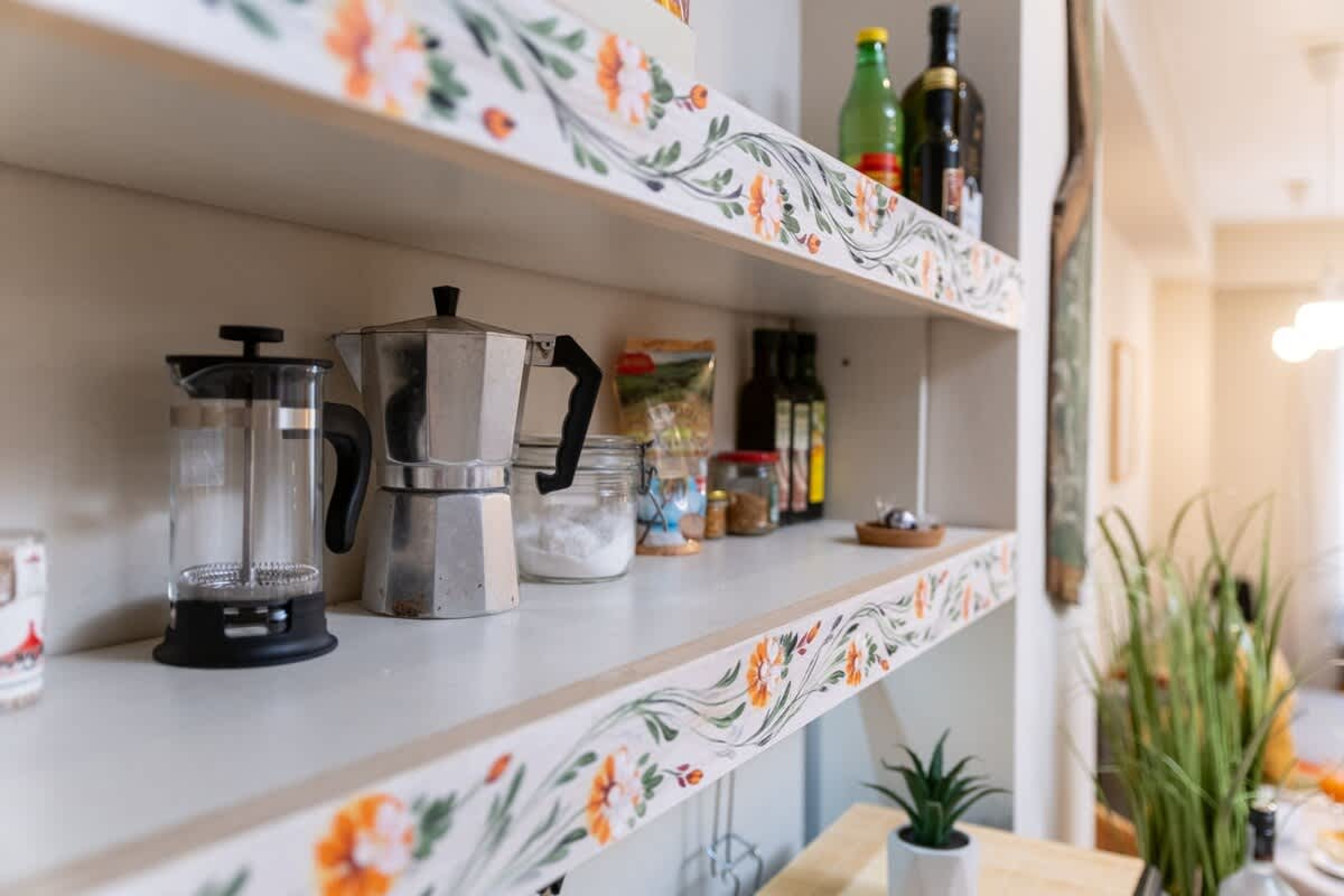 Scoutaround White Logo