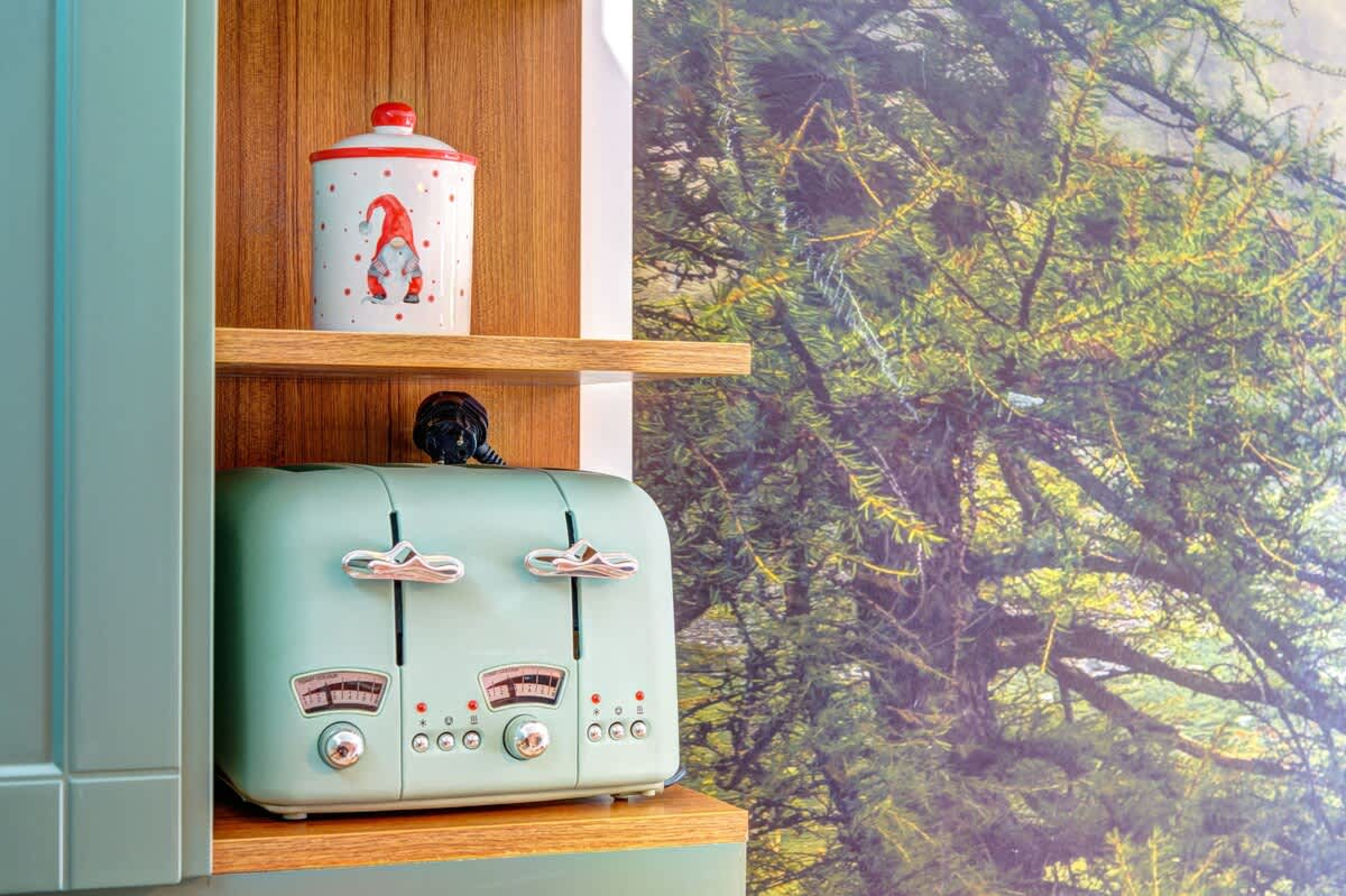 Scoutaround White Logo