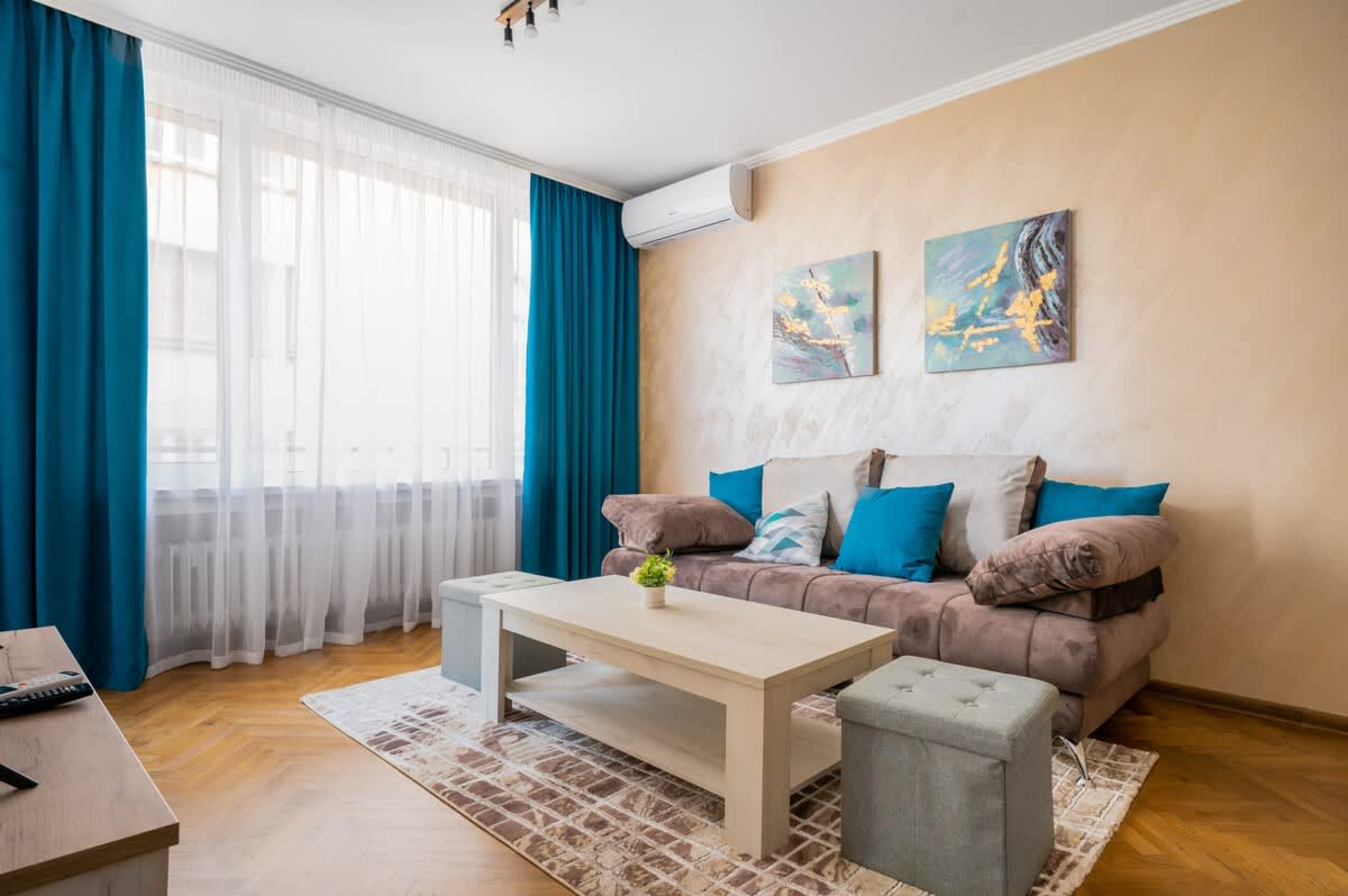 Charming Urban Retreat: Stylish 1BD Flat near NDK - Photo 6