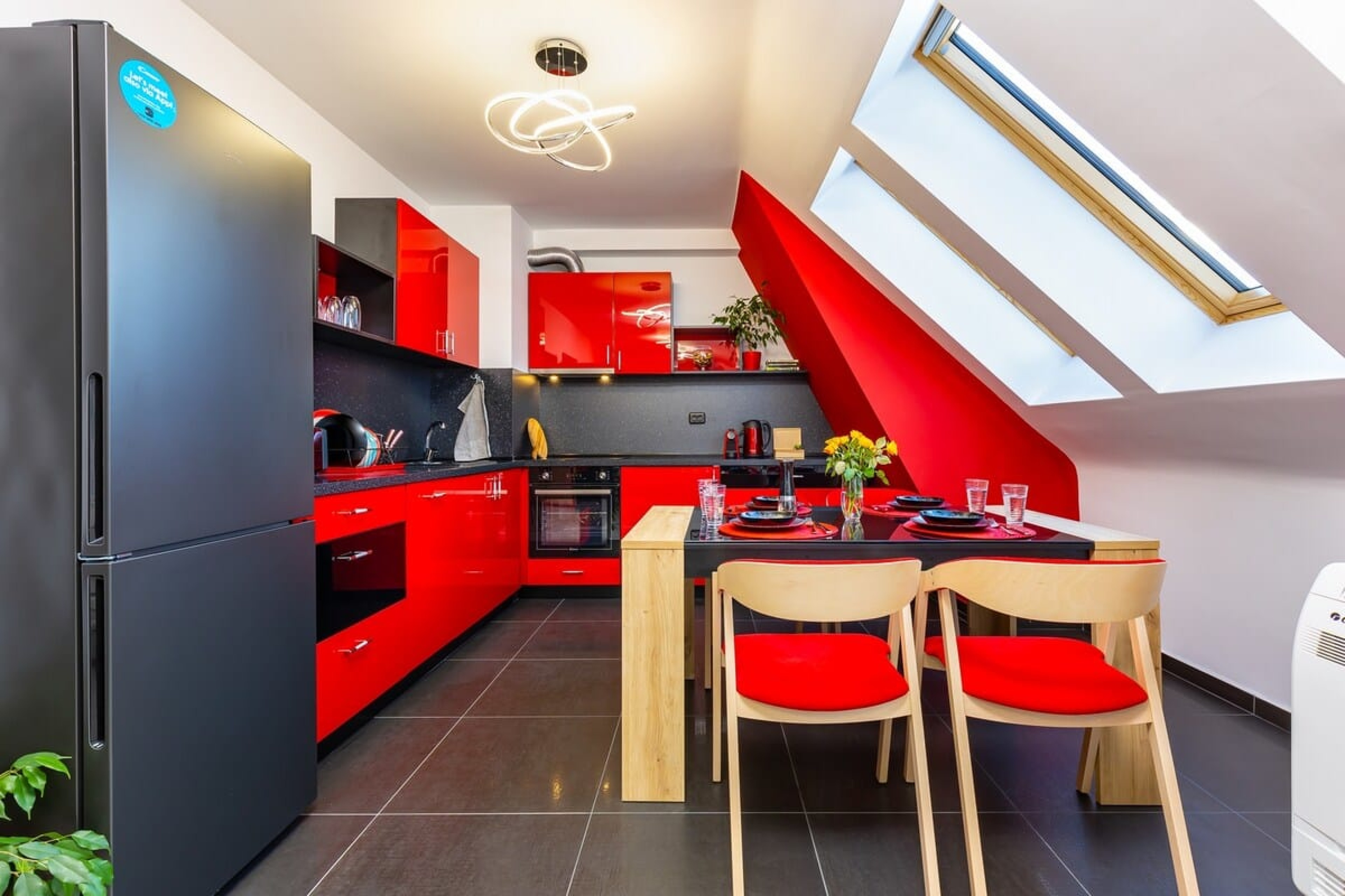 Scoutaround White Logo