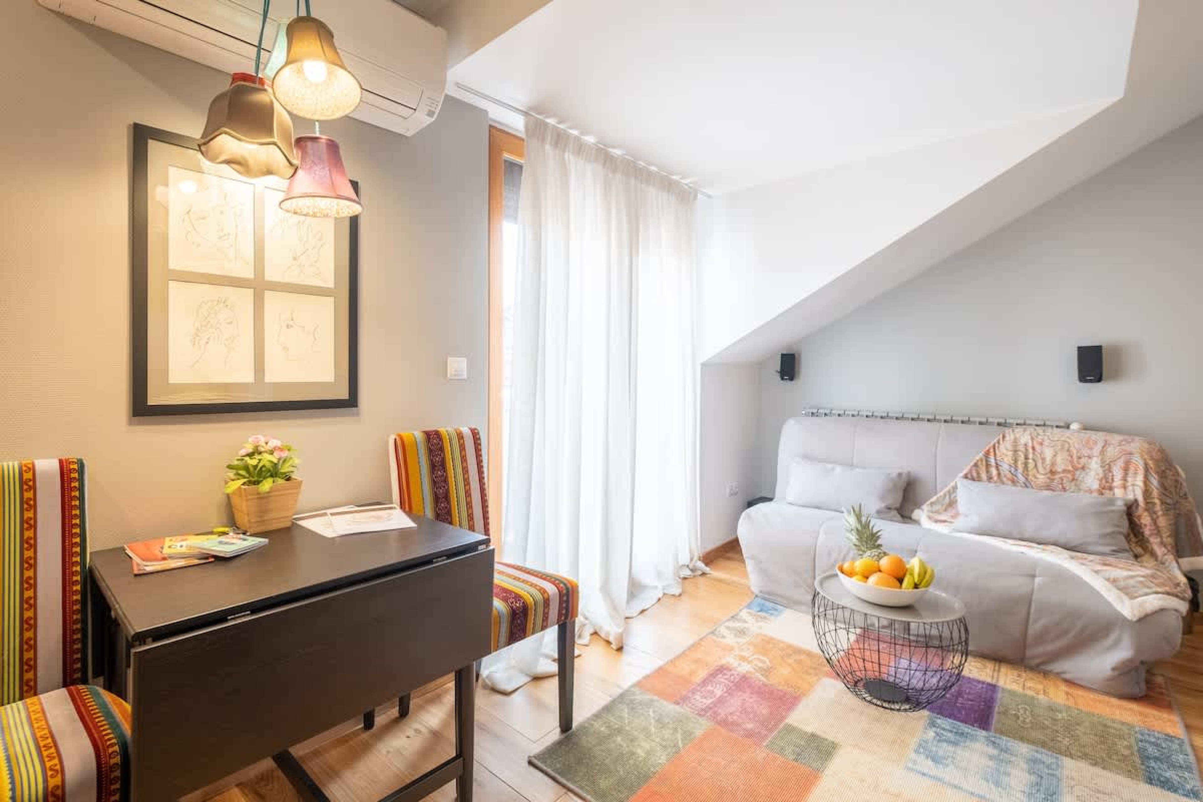 Scoutaround White Logo