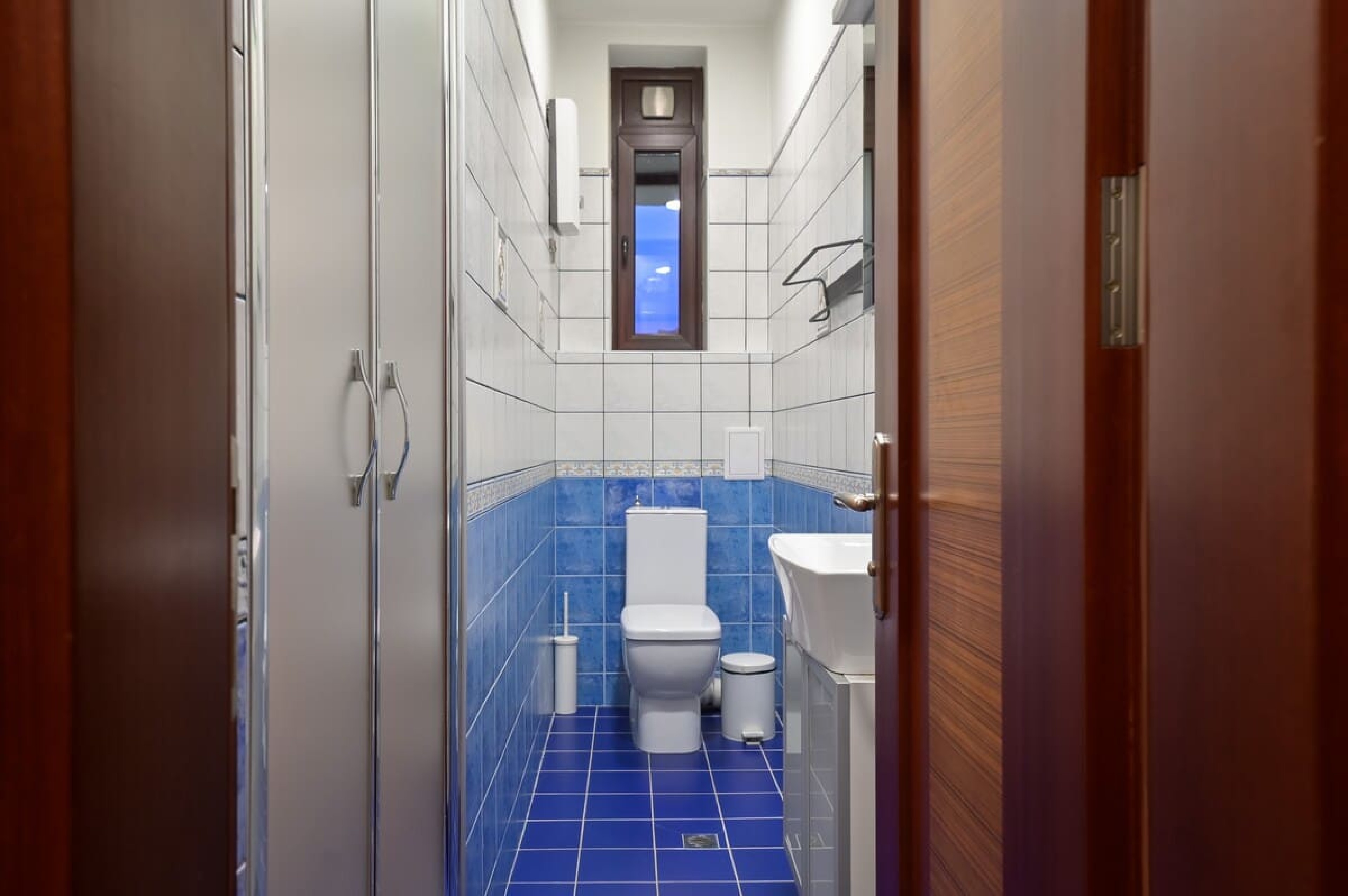 Life in Colors - Elegant 2BD Premium Stay - Photo 23