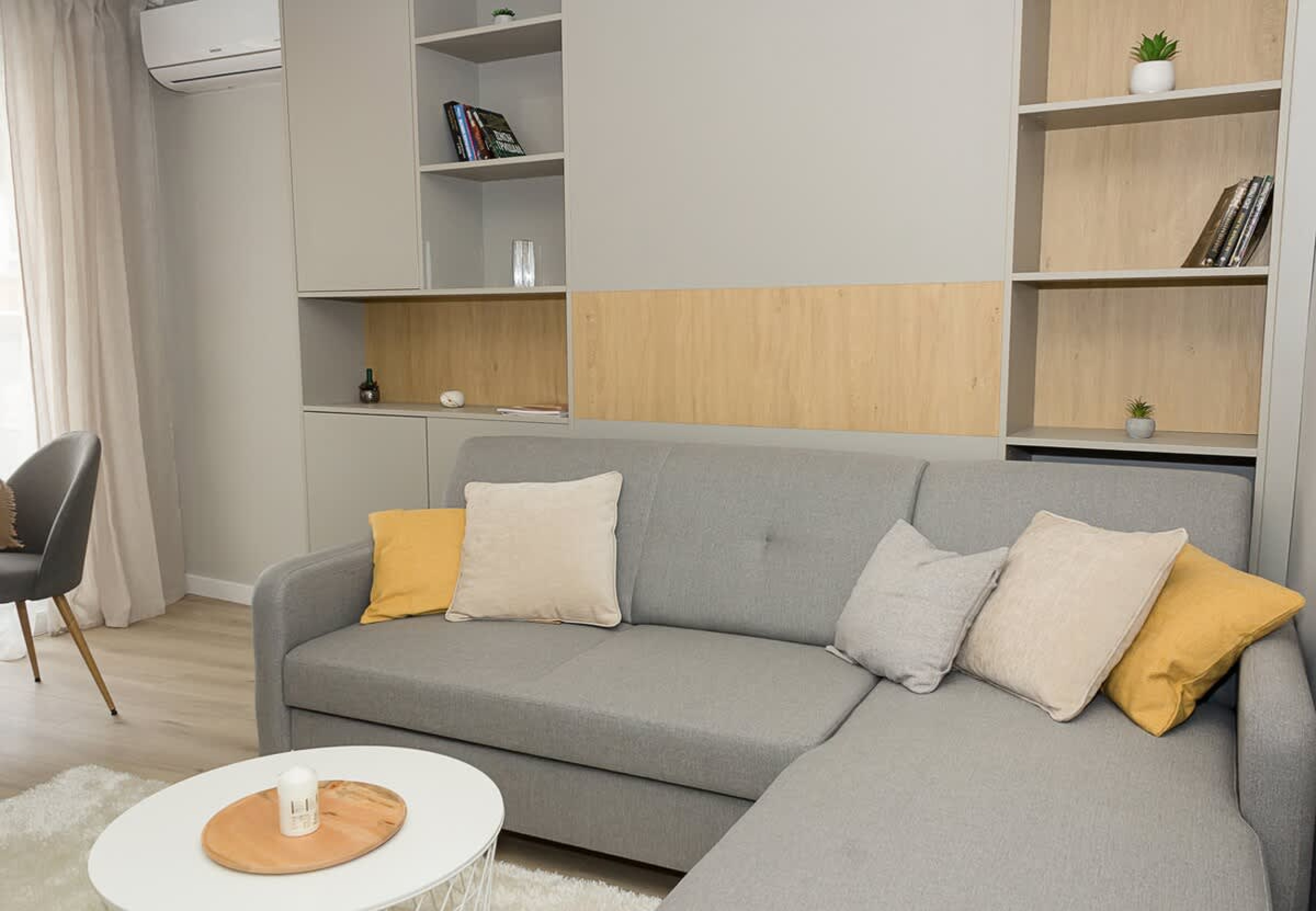 Scoutaround White Logo