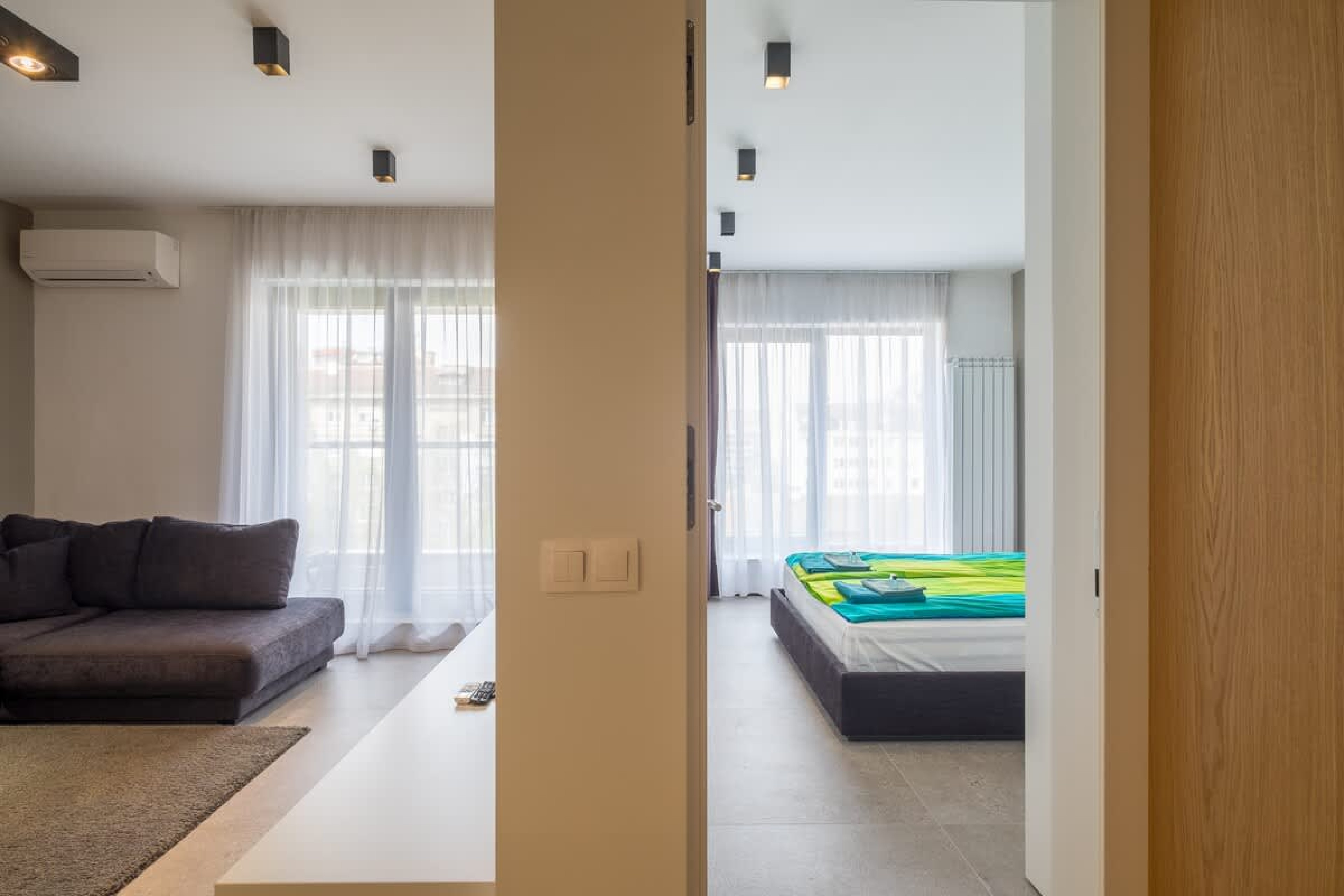 Scoutaround White Logo