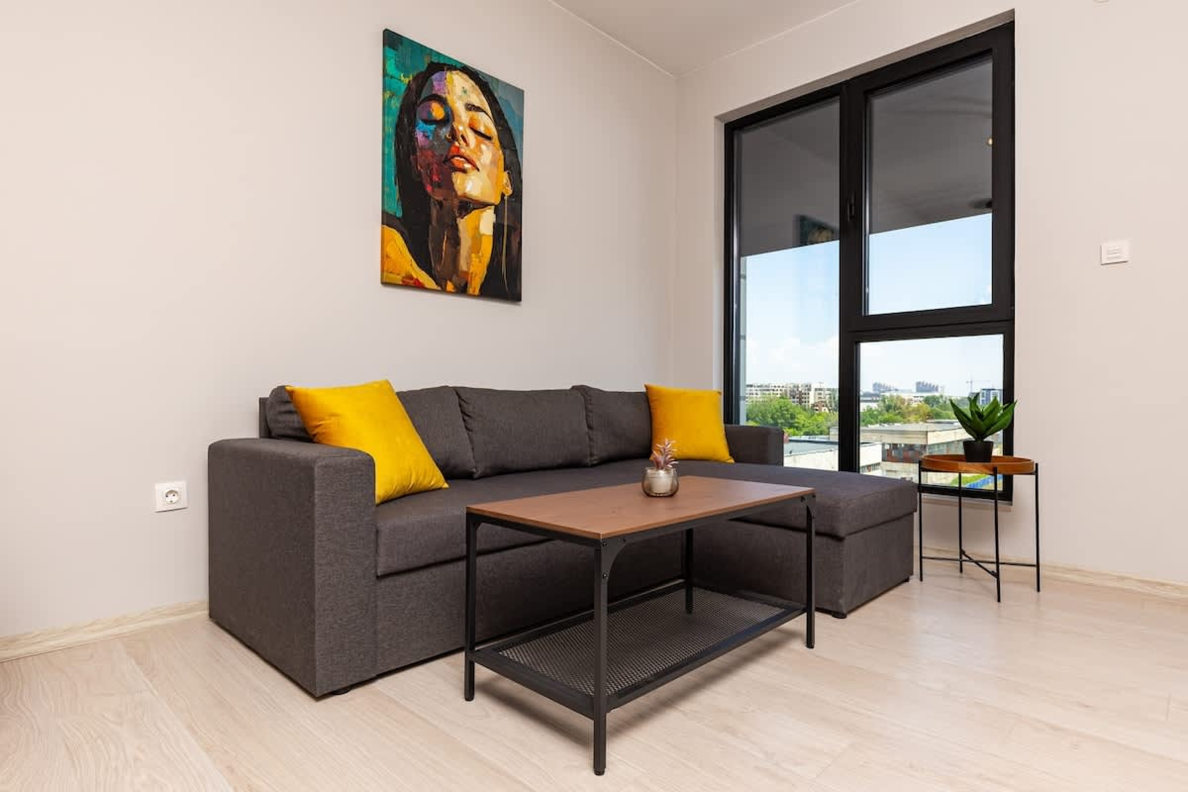 Scoutaround White Logo