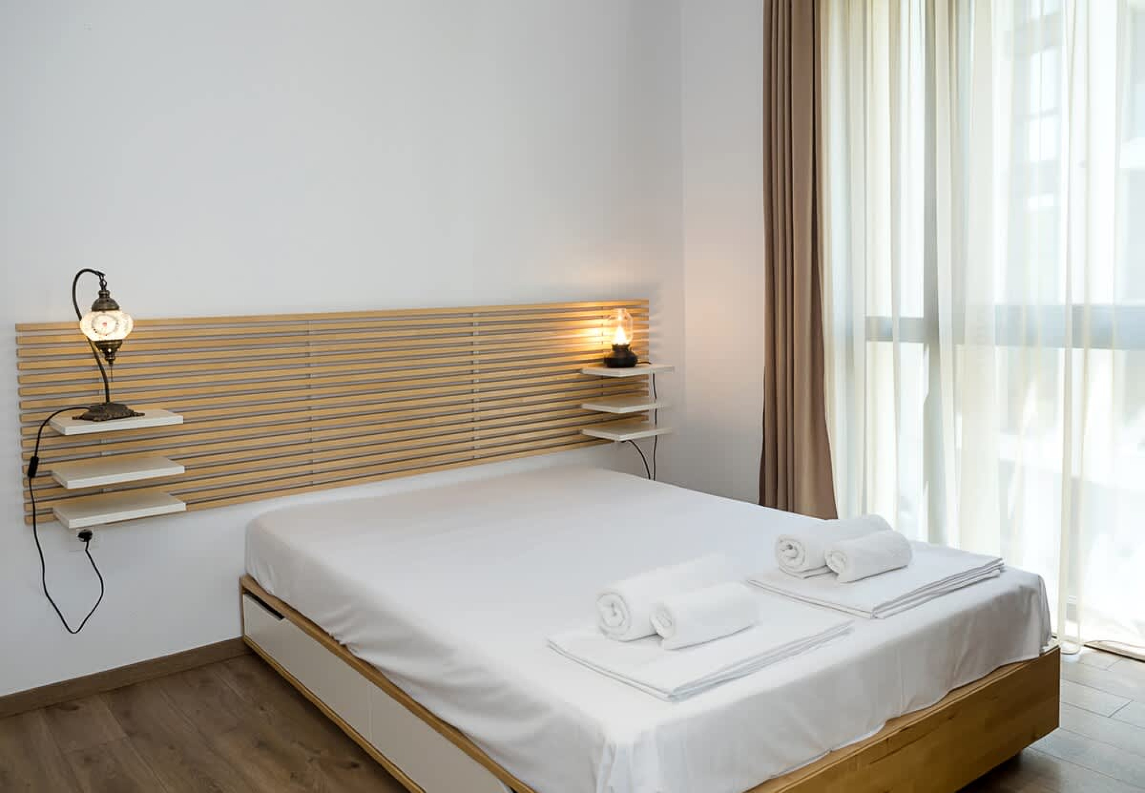 Modern 2-Bedroom Flat with Balcony in Azur Premium - Photo 2