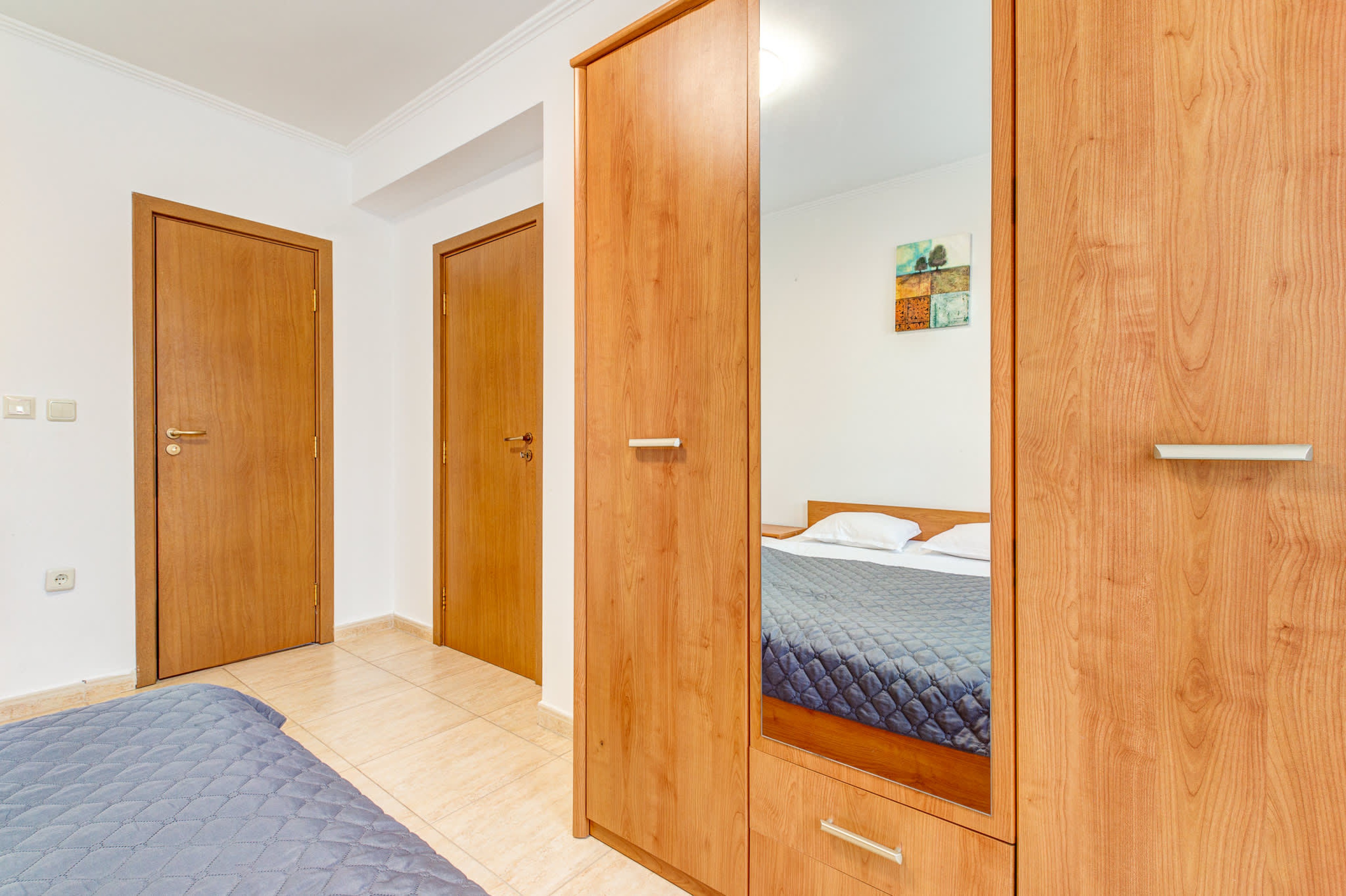 Scoutaround White Logo