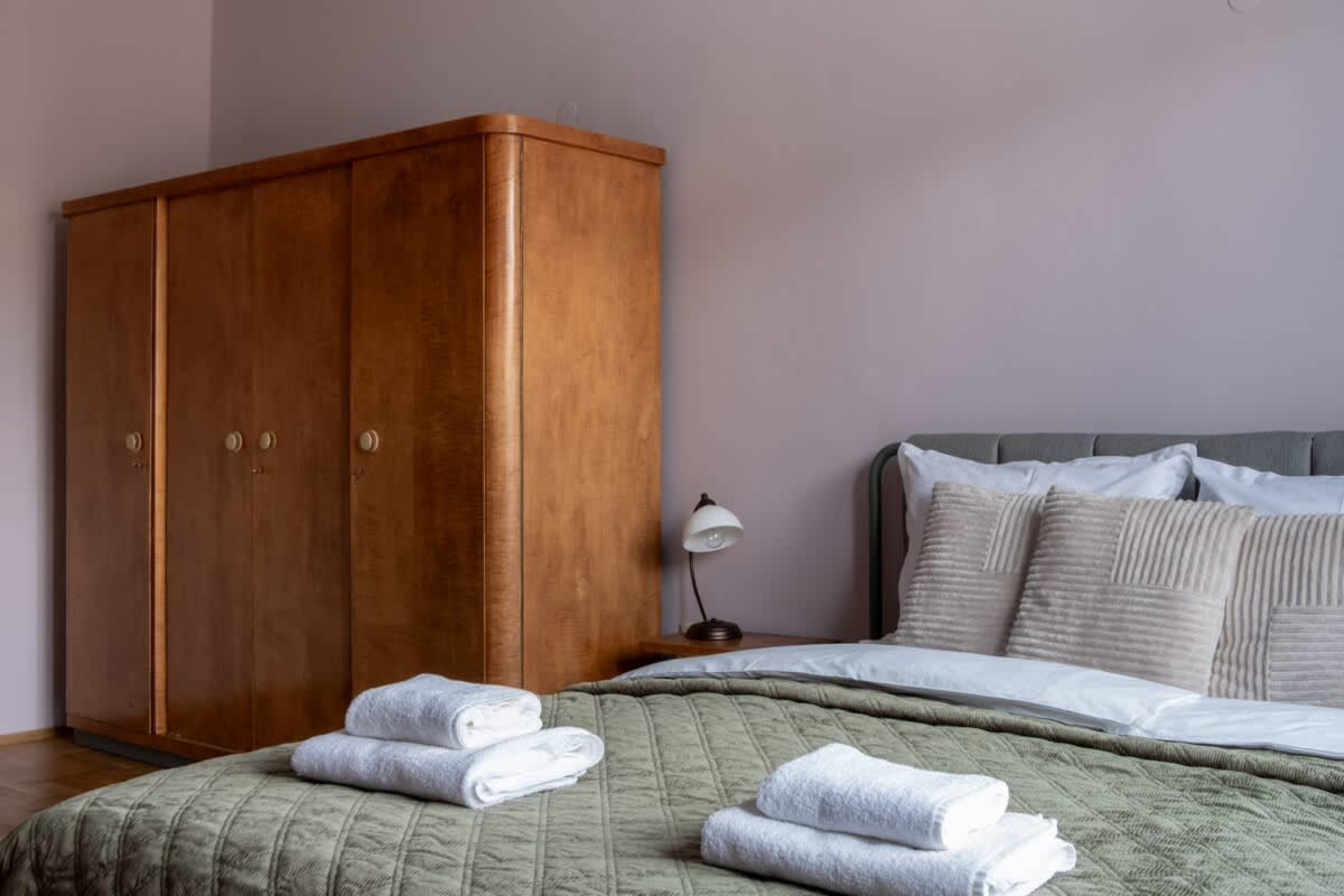 Scoutaround White Logo