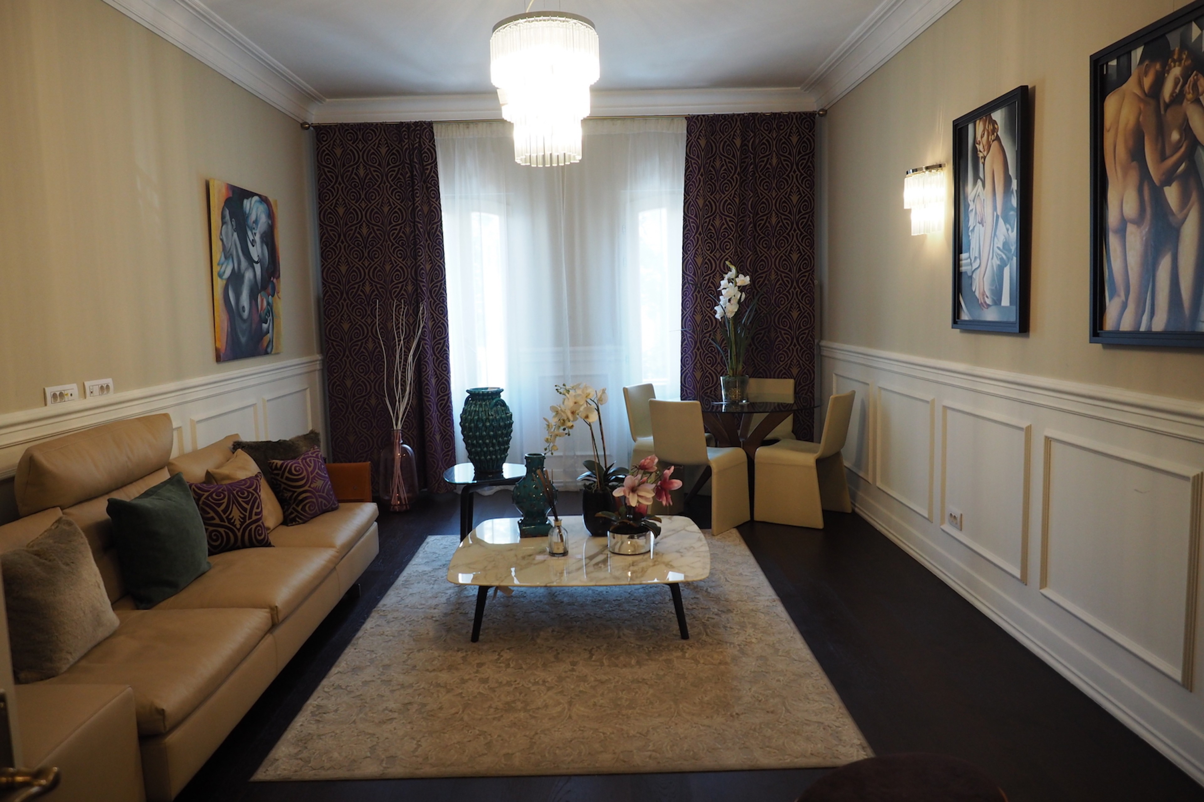 Scoutaround White Logo