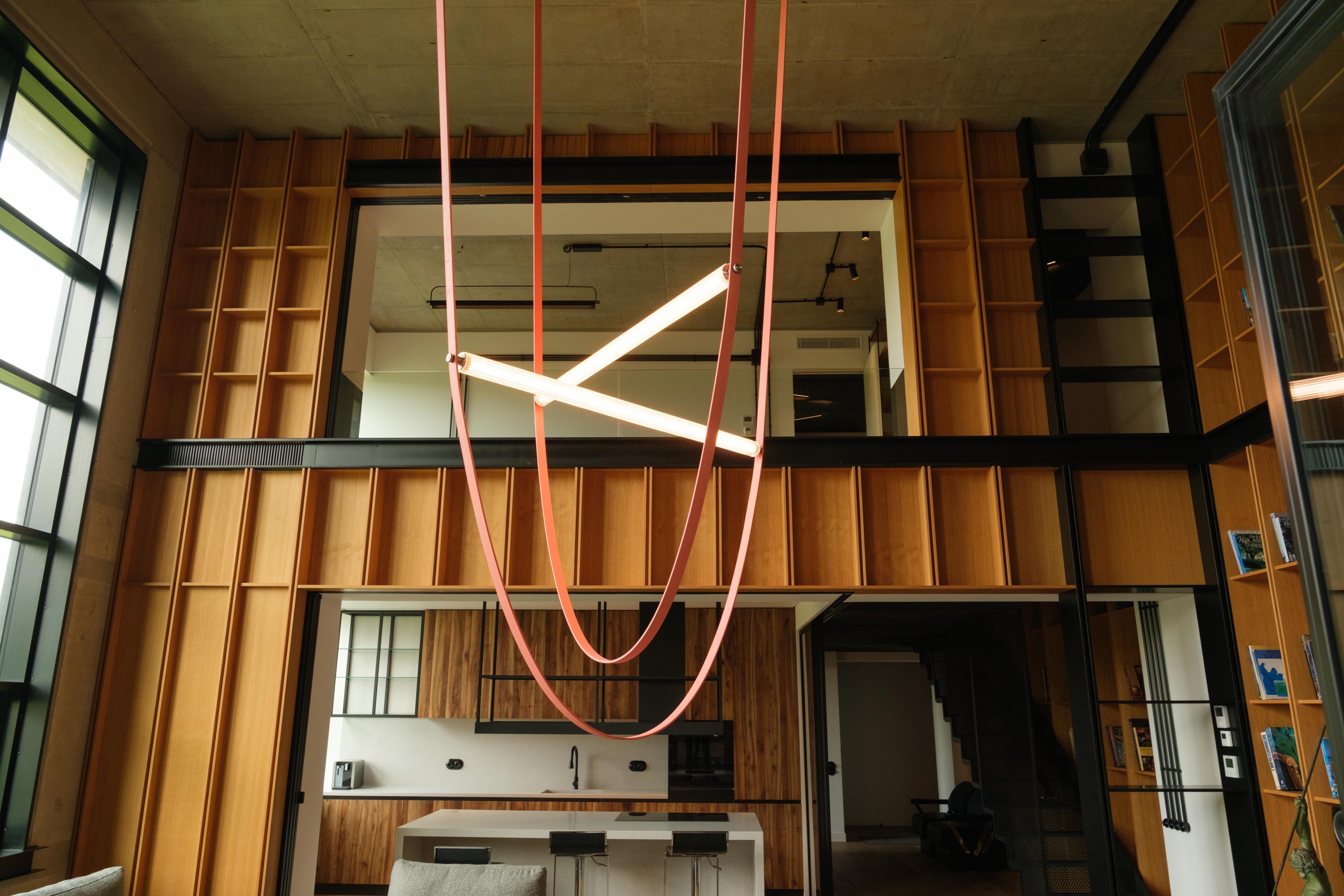 Scoutaround White Logo