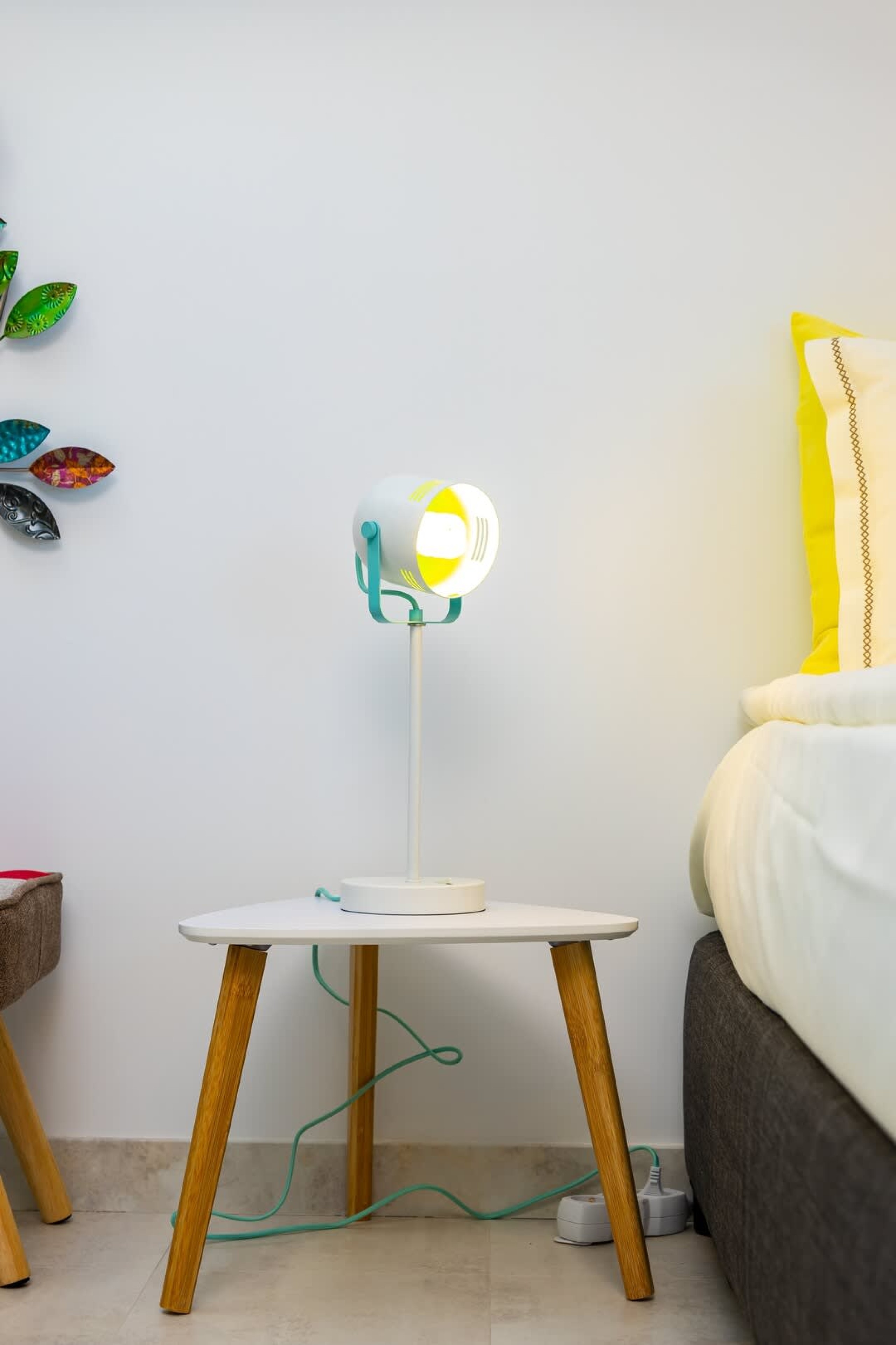 Scoutaround White Logo