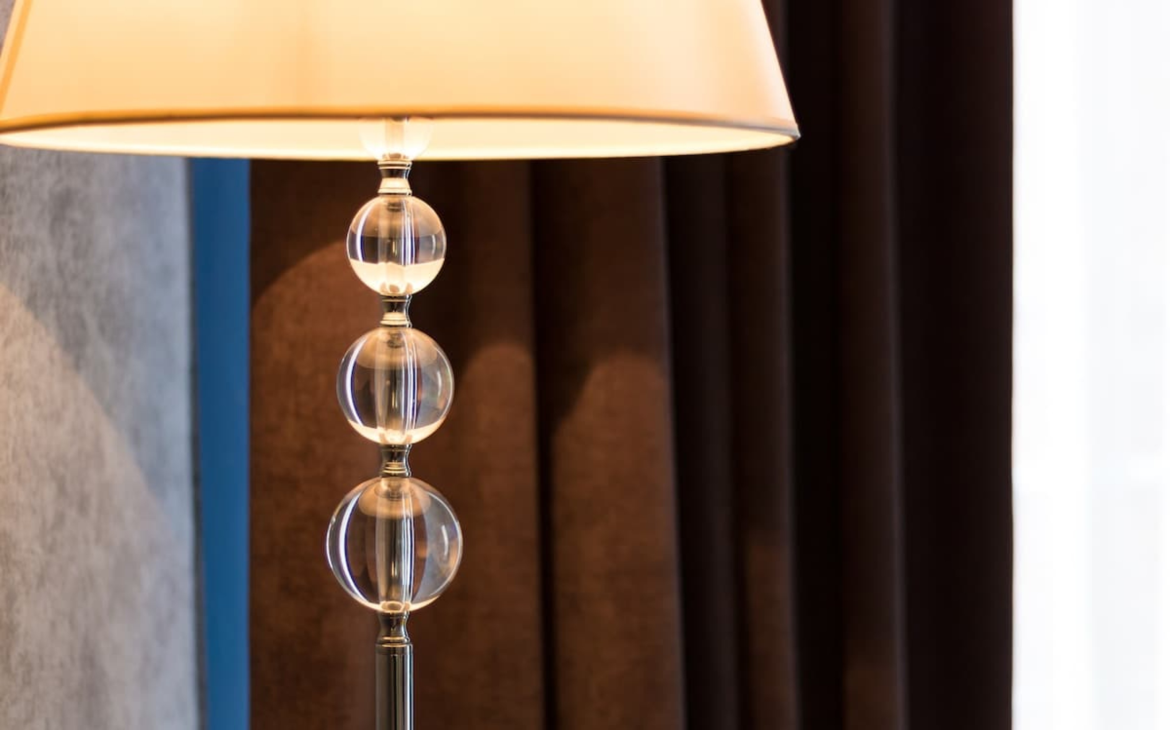 Scoutaround White Logo