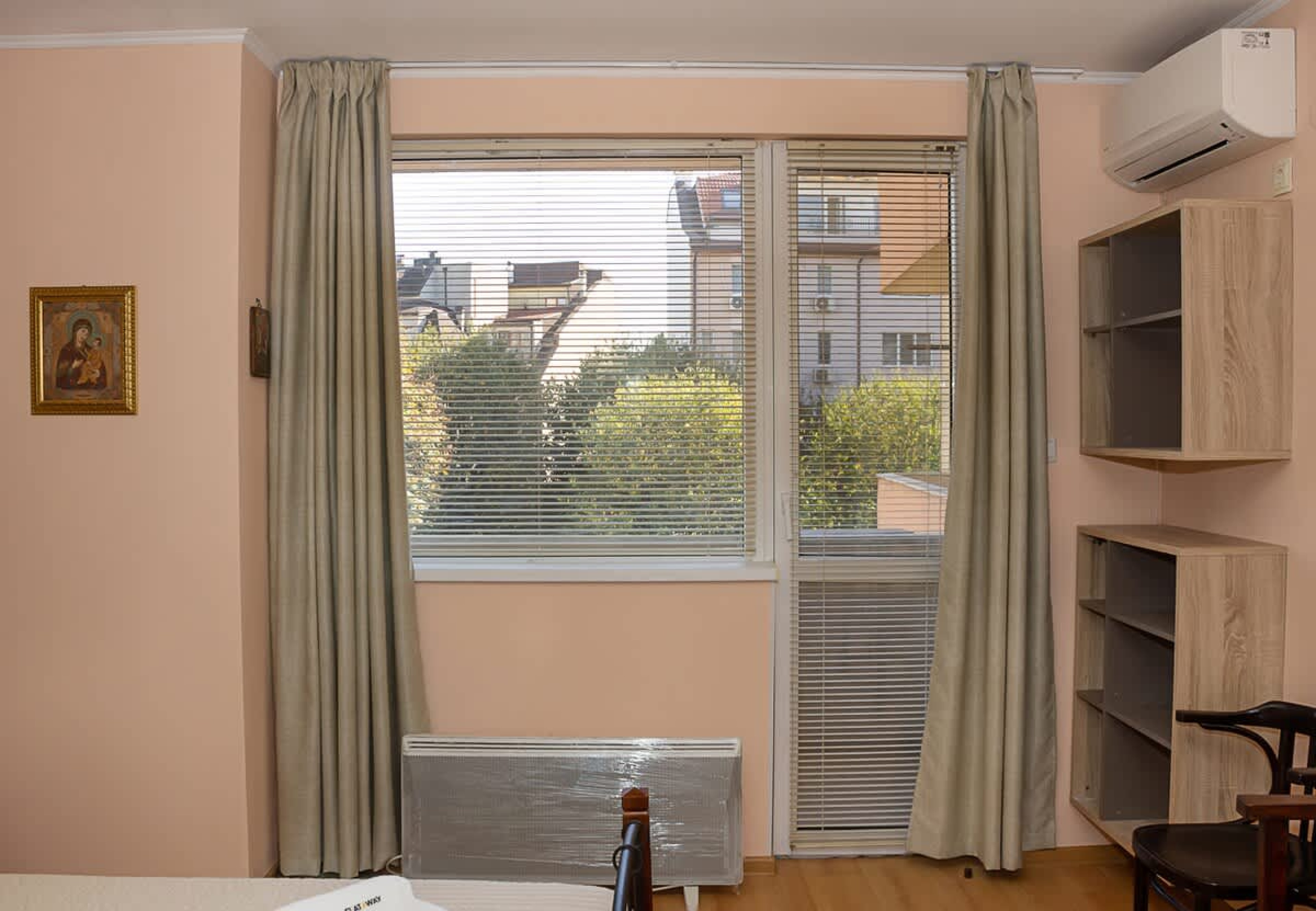 Scoutaround White Logo