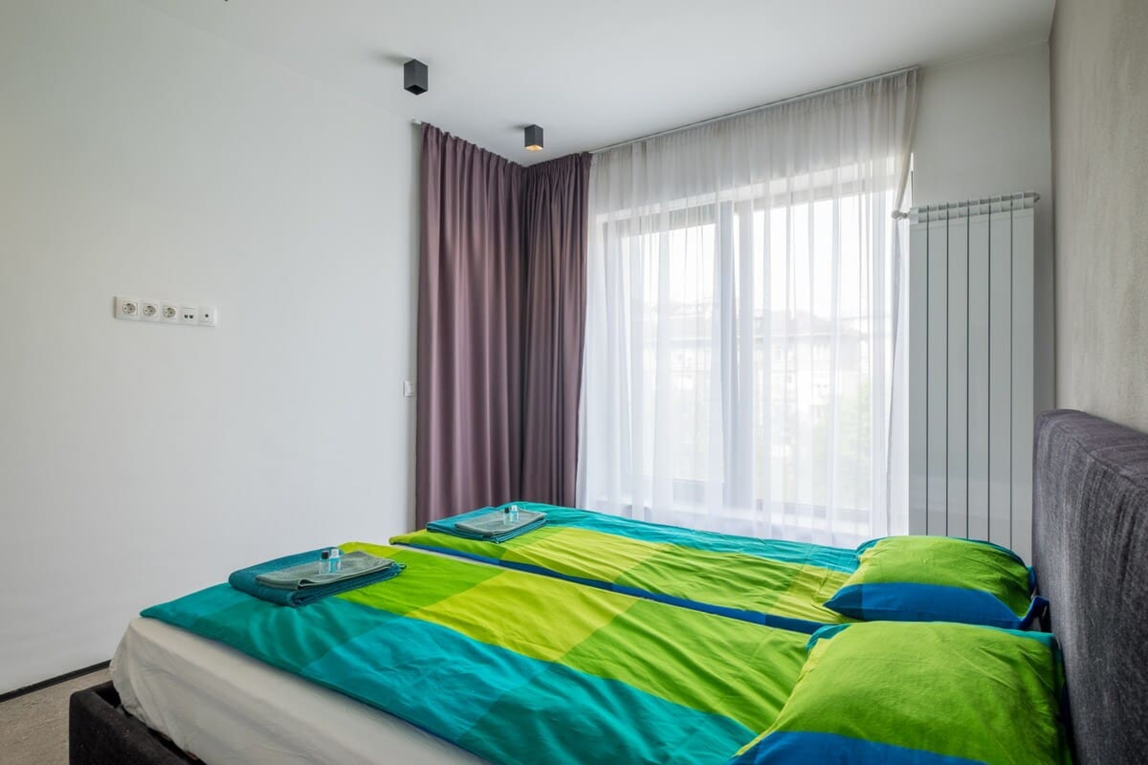 Scoutaround White Logo