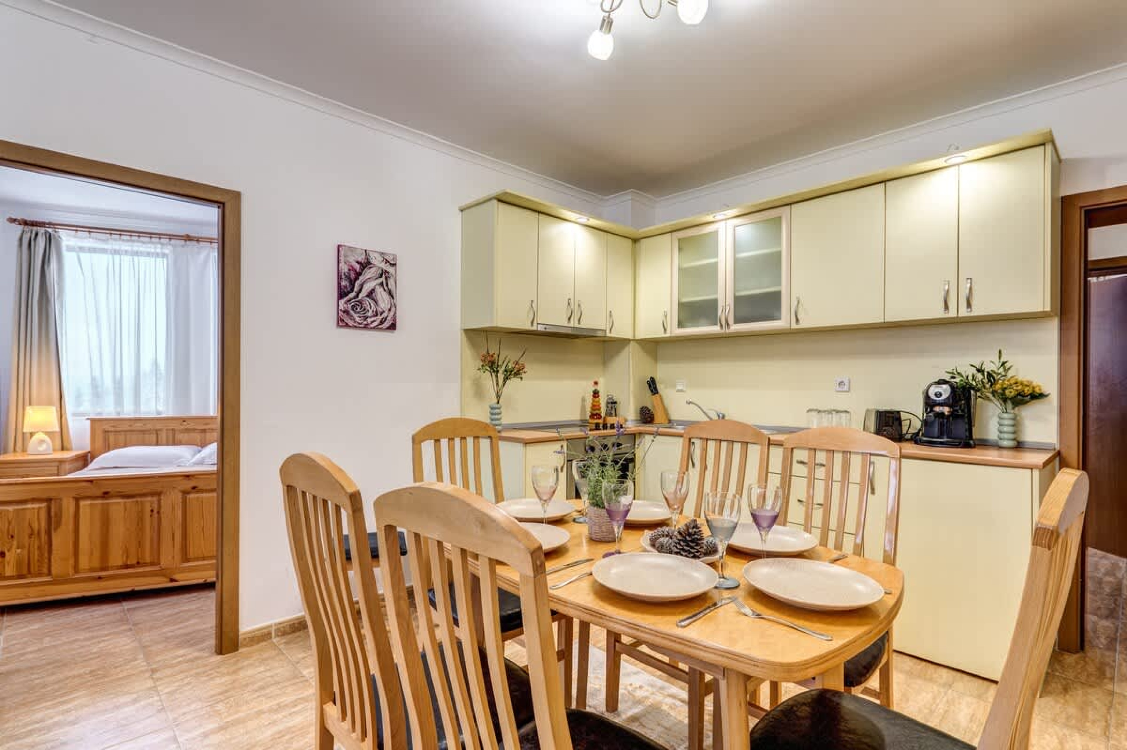 Scoutaround White Logo