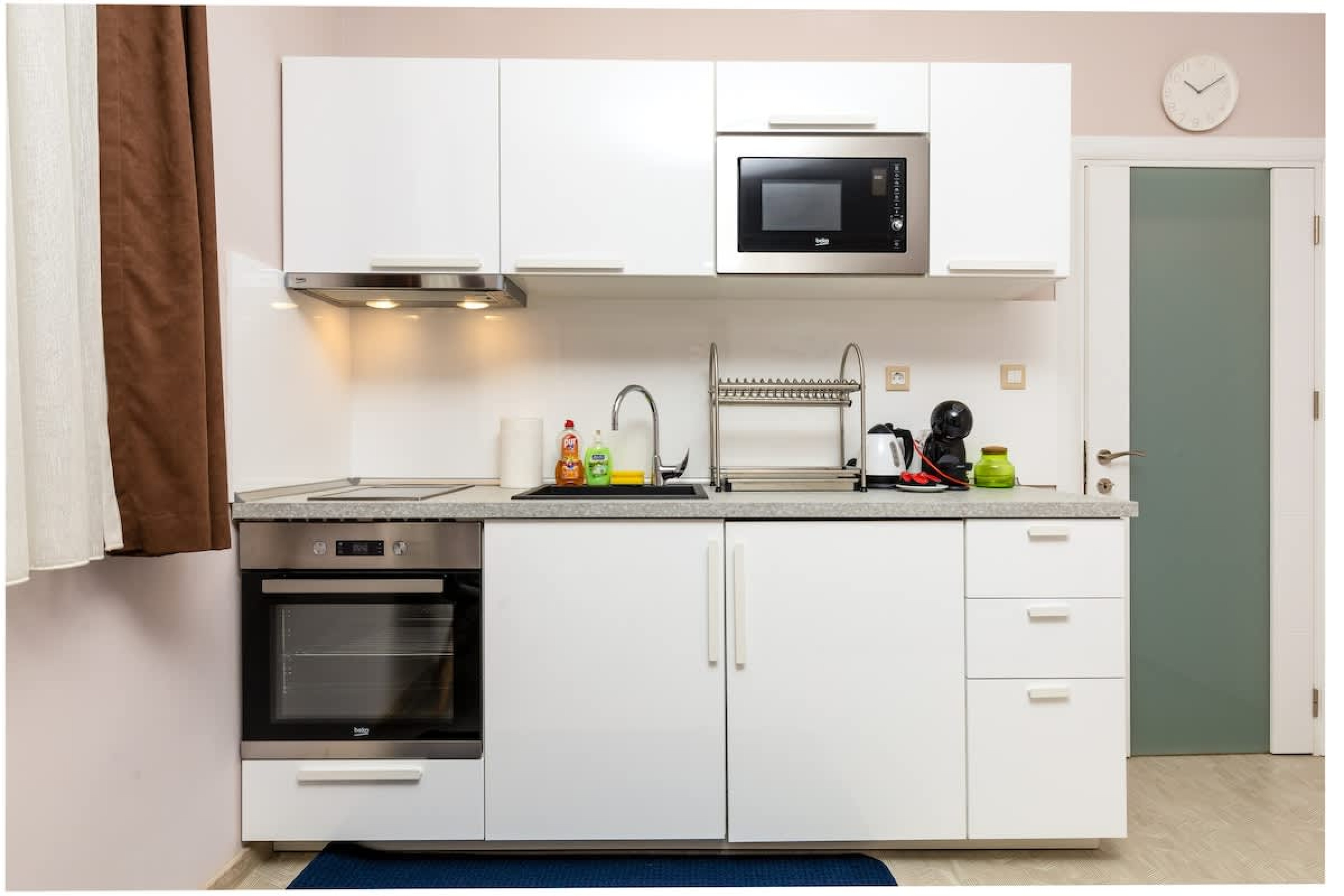 Scoutaround White Logo