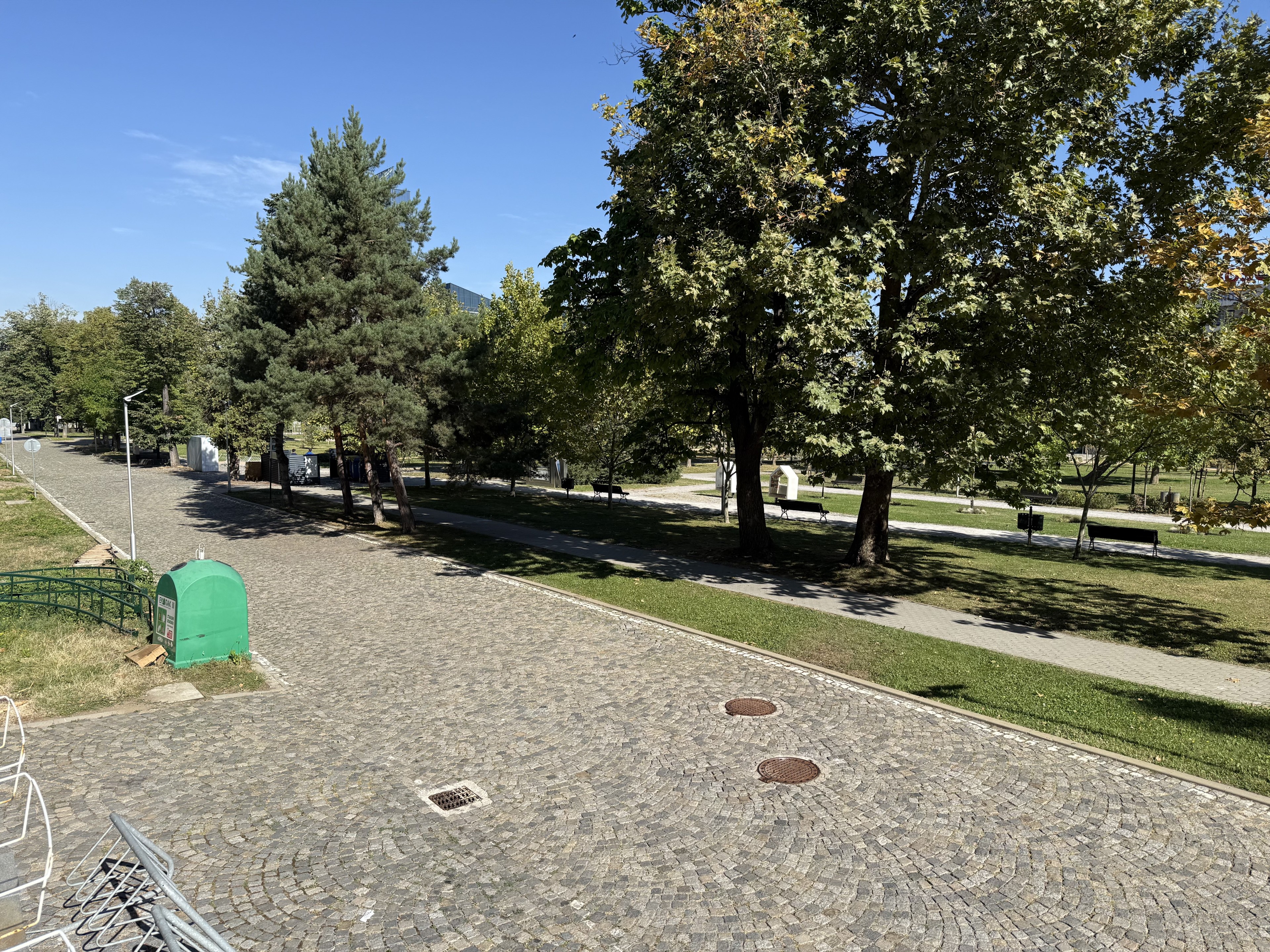 Scoutaround White Logo