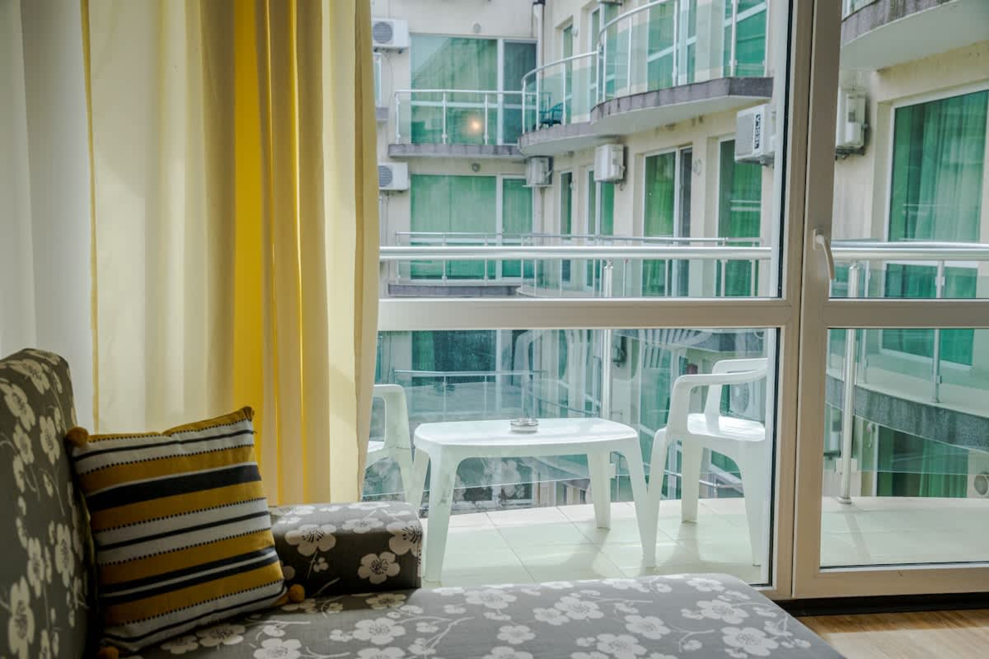 Clara Studio at an Irish run family hotel - Photo 8