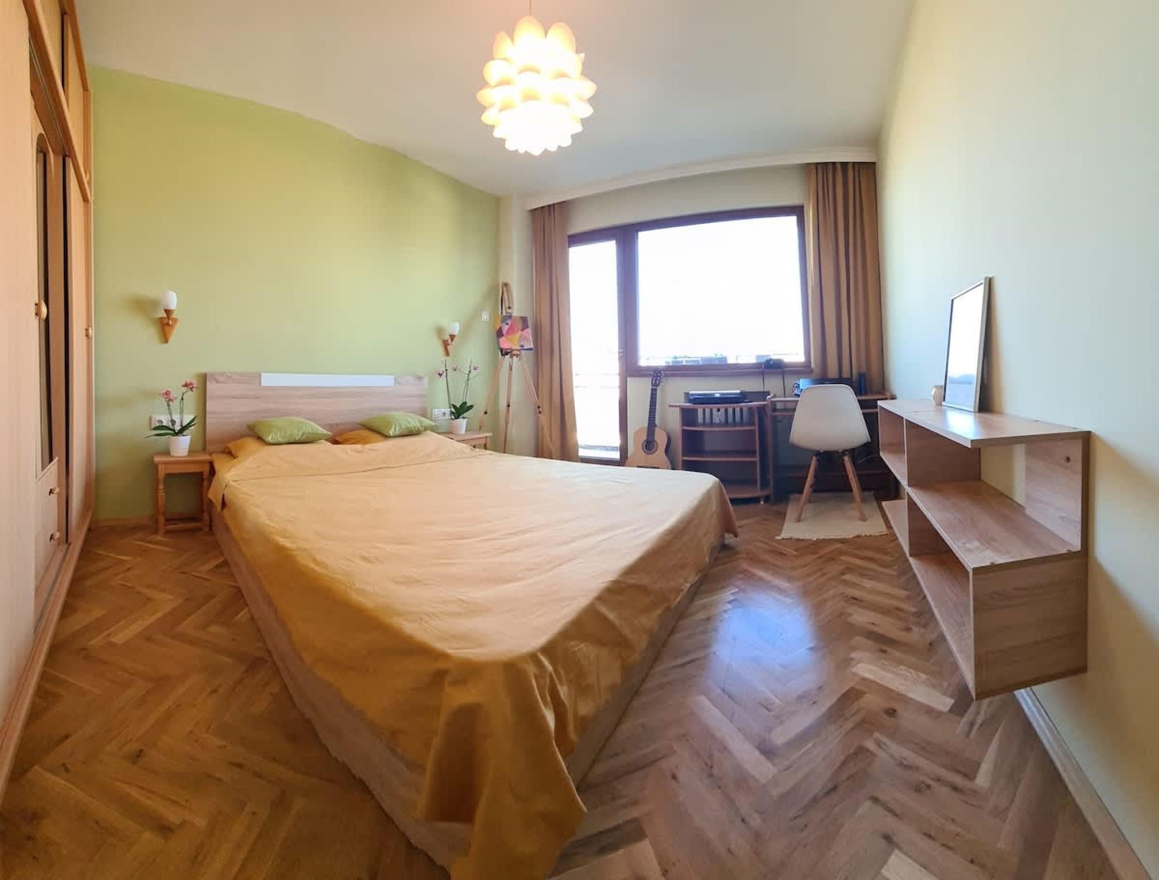Panoramic and Spacious Flat near the City Centre - Photo 3