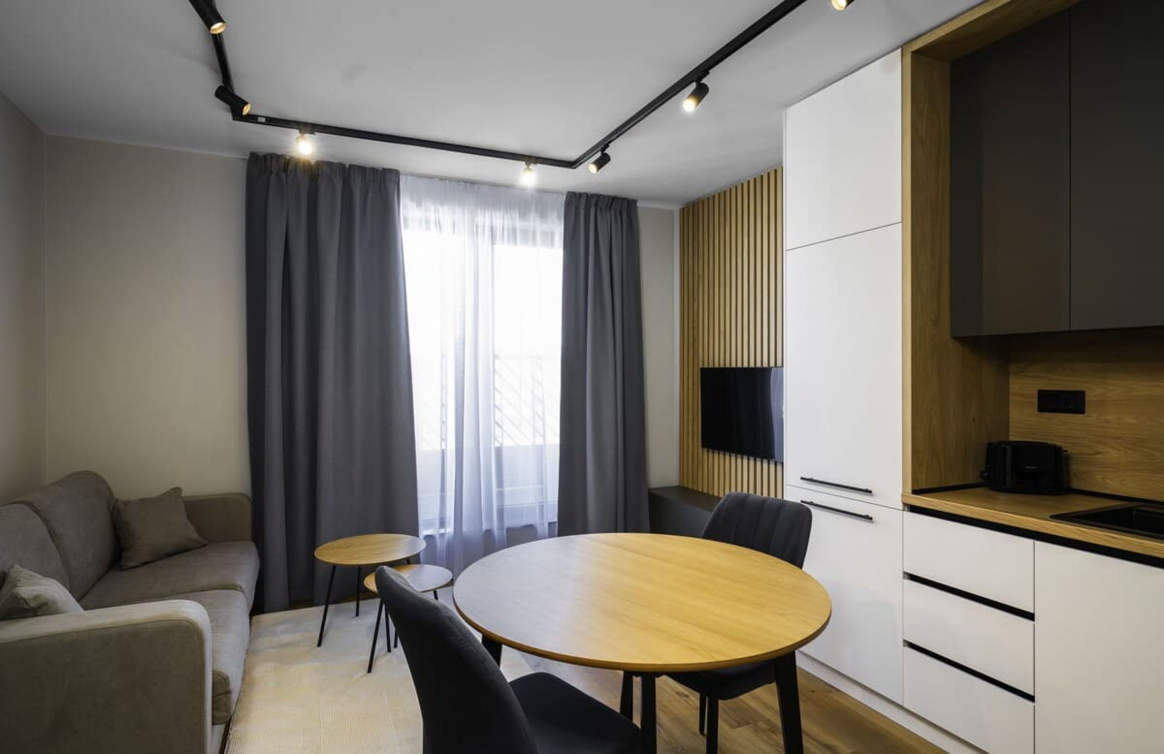 Scoutaround White Logo