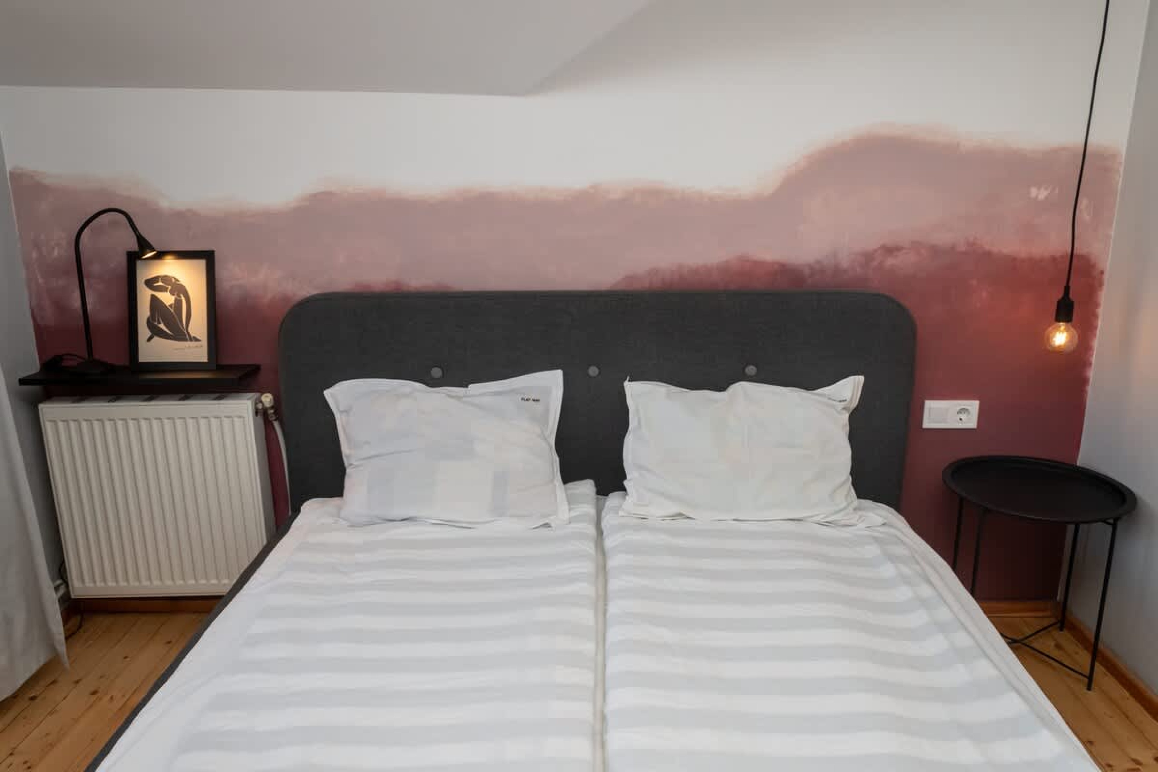 Scoutaround White Logo